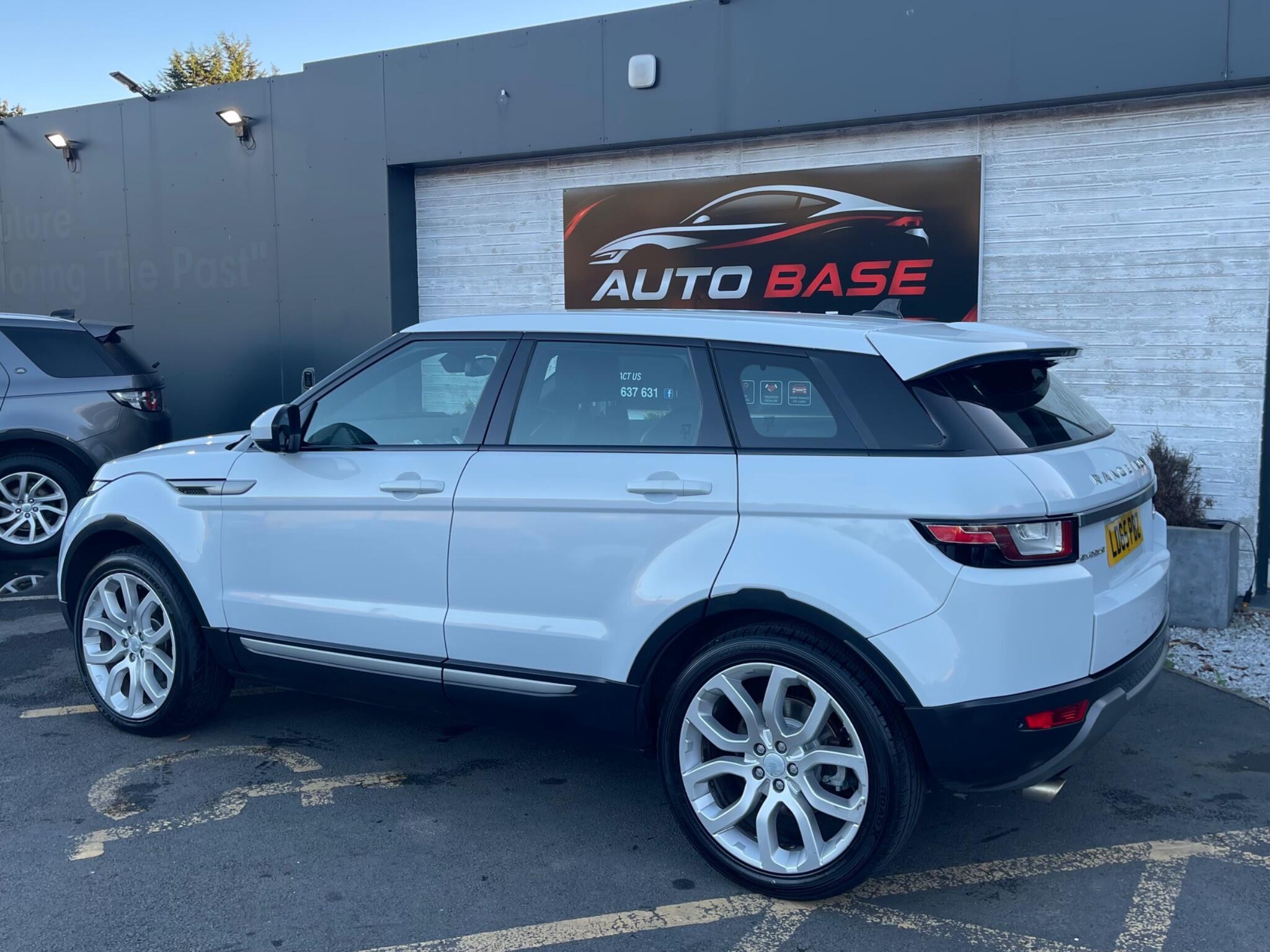Land Rover Range Rover Evoque - Image 10