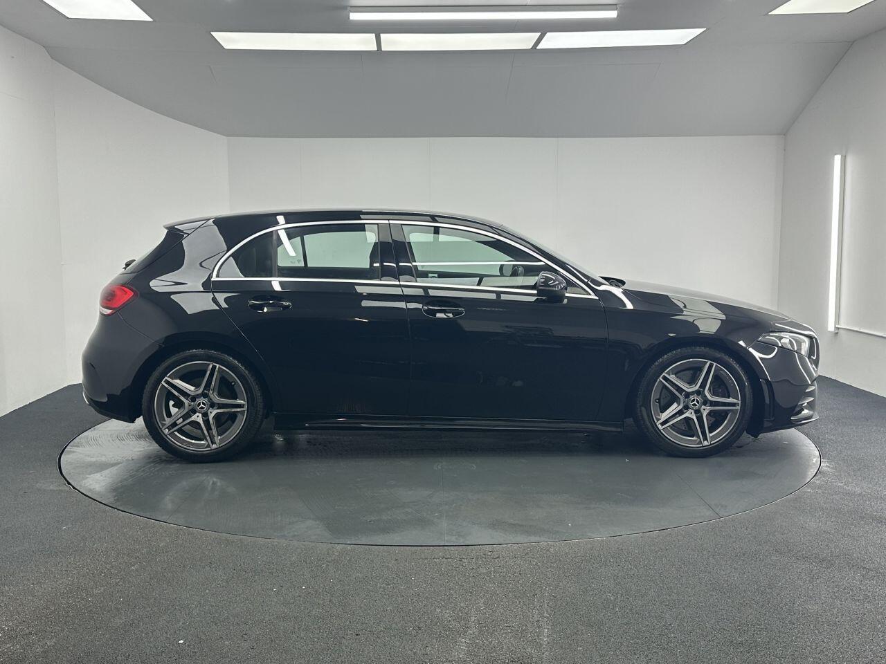 Mercedes-benz A-CLASS - Image 12