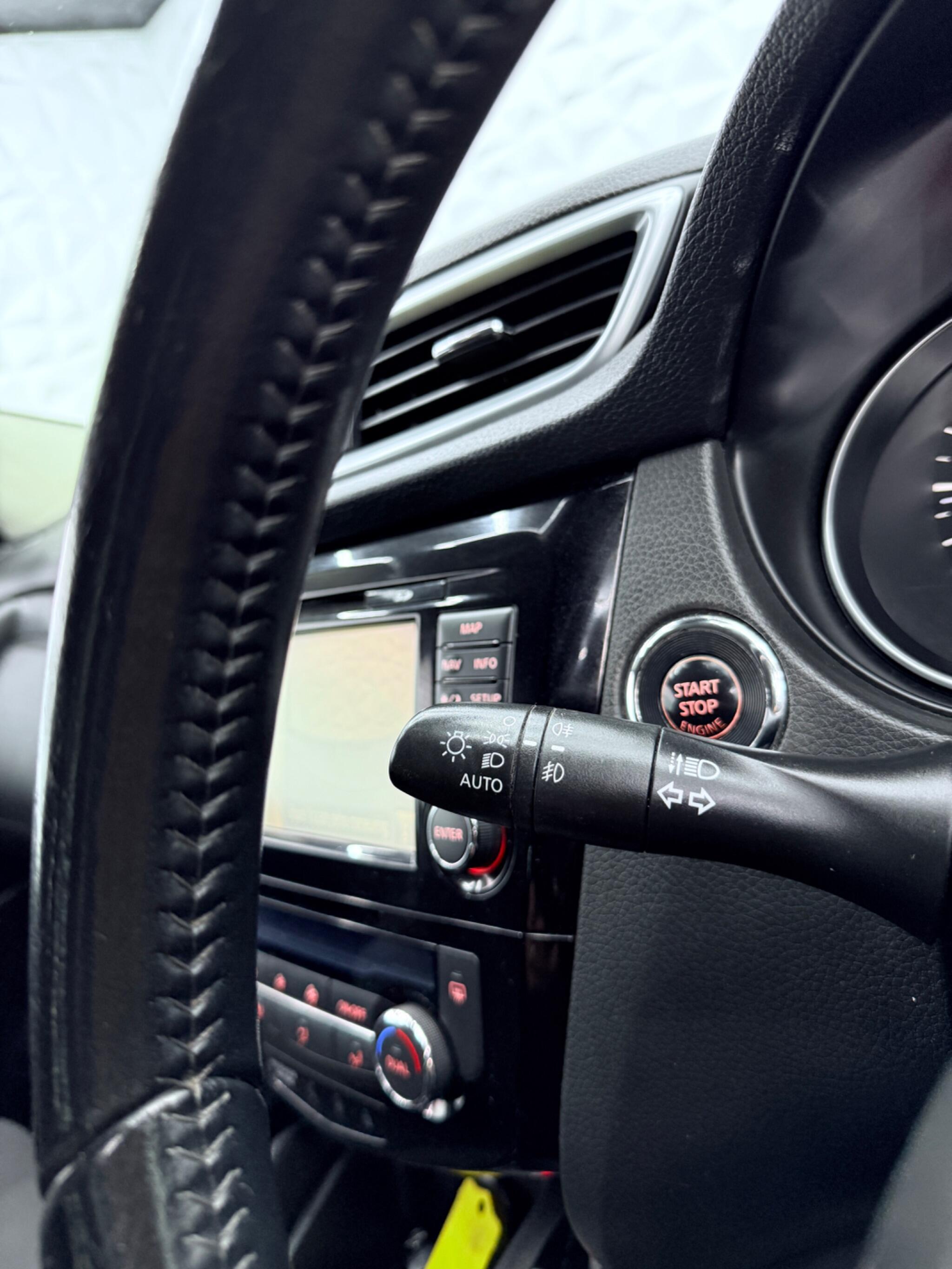 Nissan Qashqai - Image 22