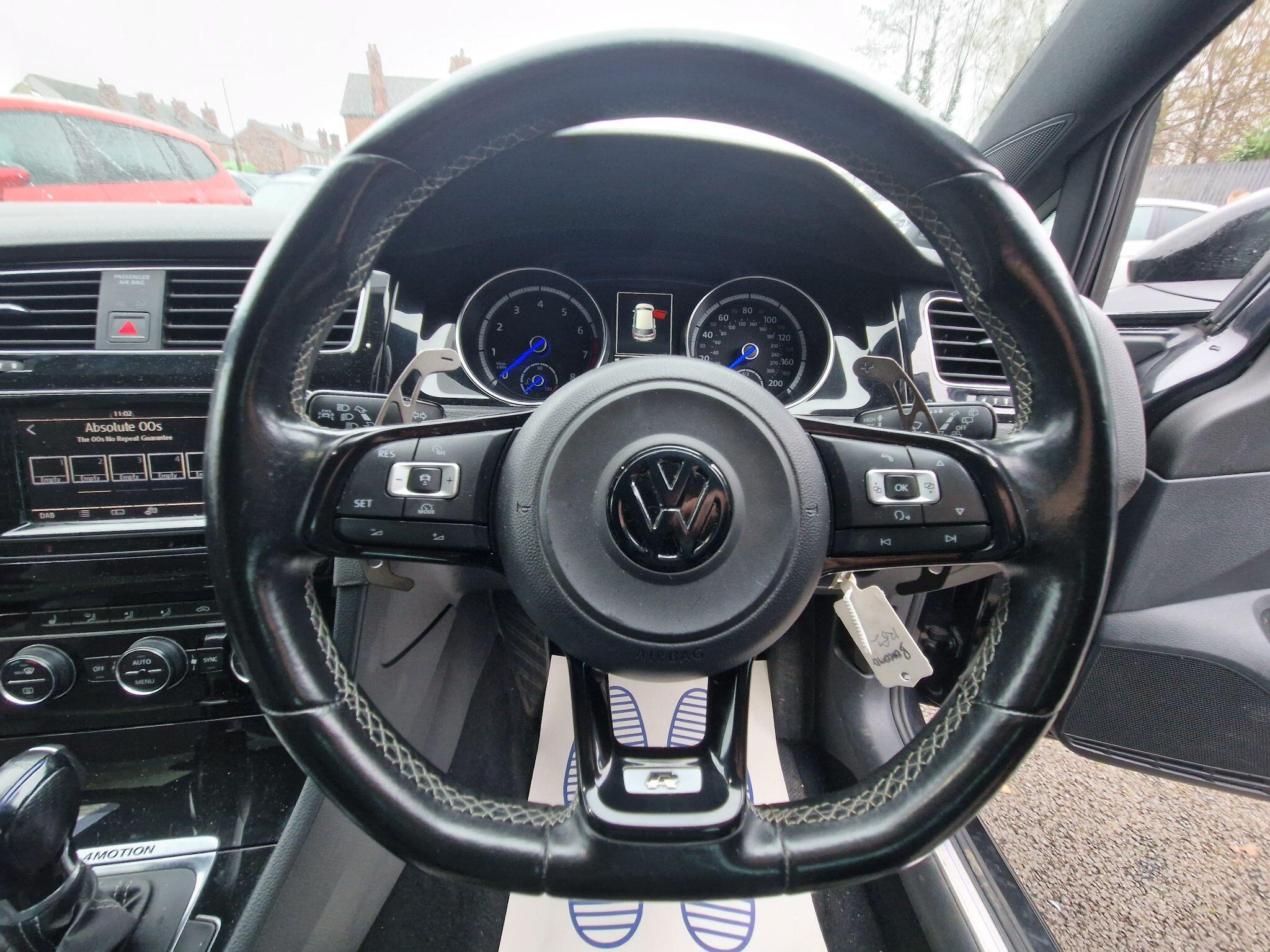 Volkswagen Golf - Image 42