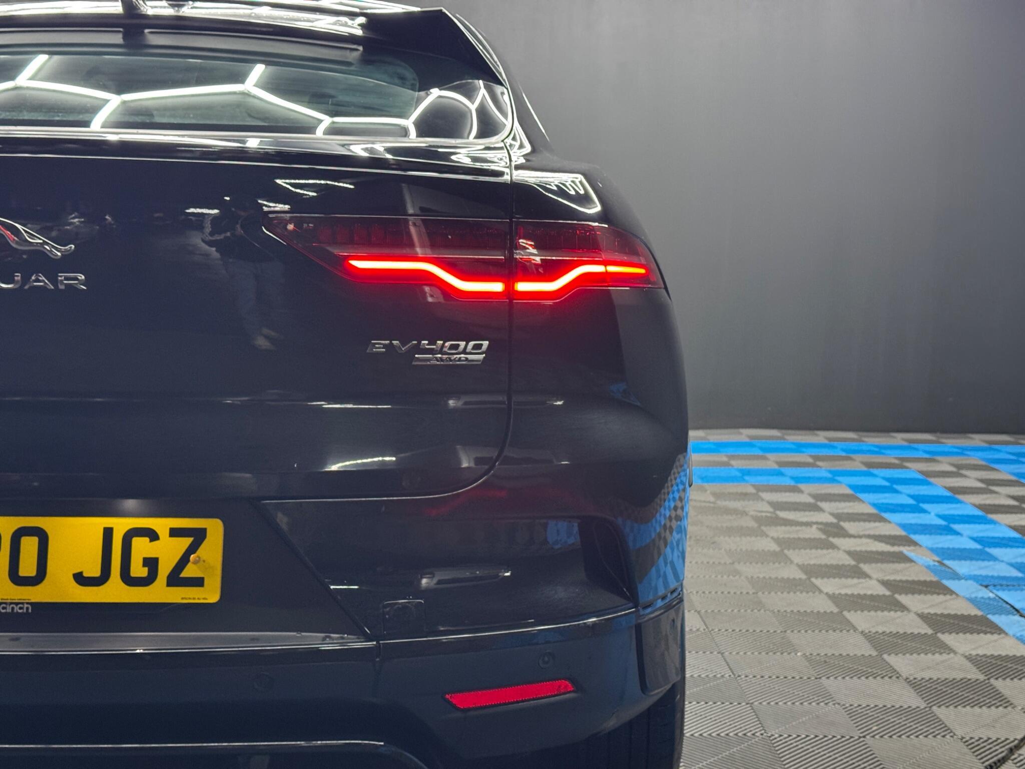 Jaguar I-Pace - Image 44