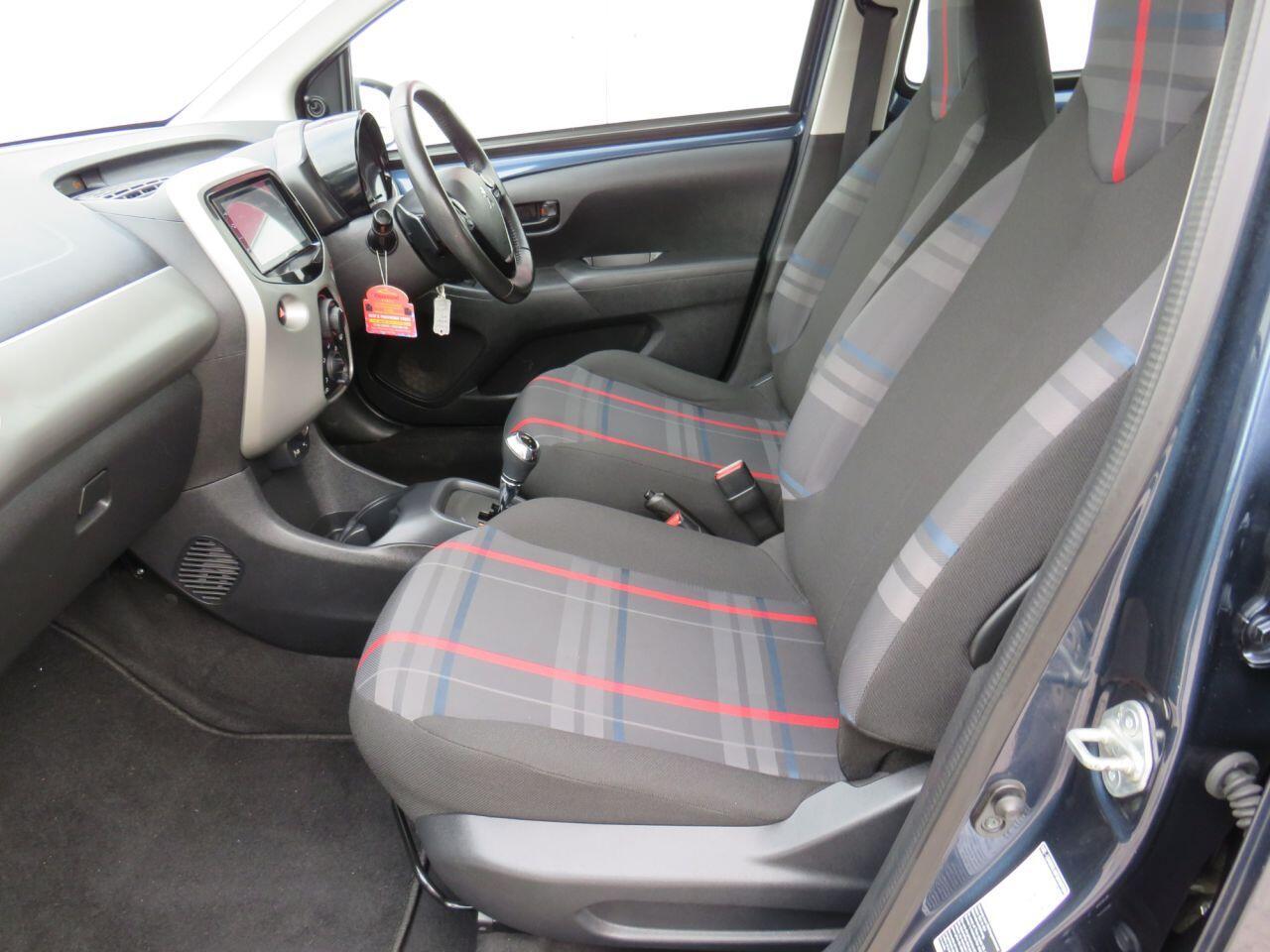 Peugeot 108 - Image 10