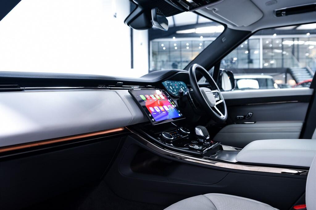 Land Rover RANGE ROVER SPORT - Image 13