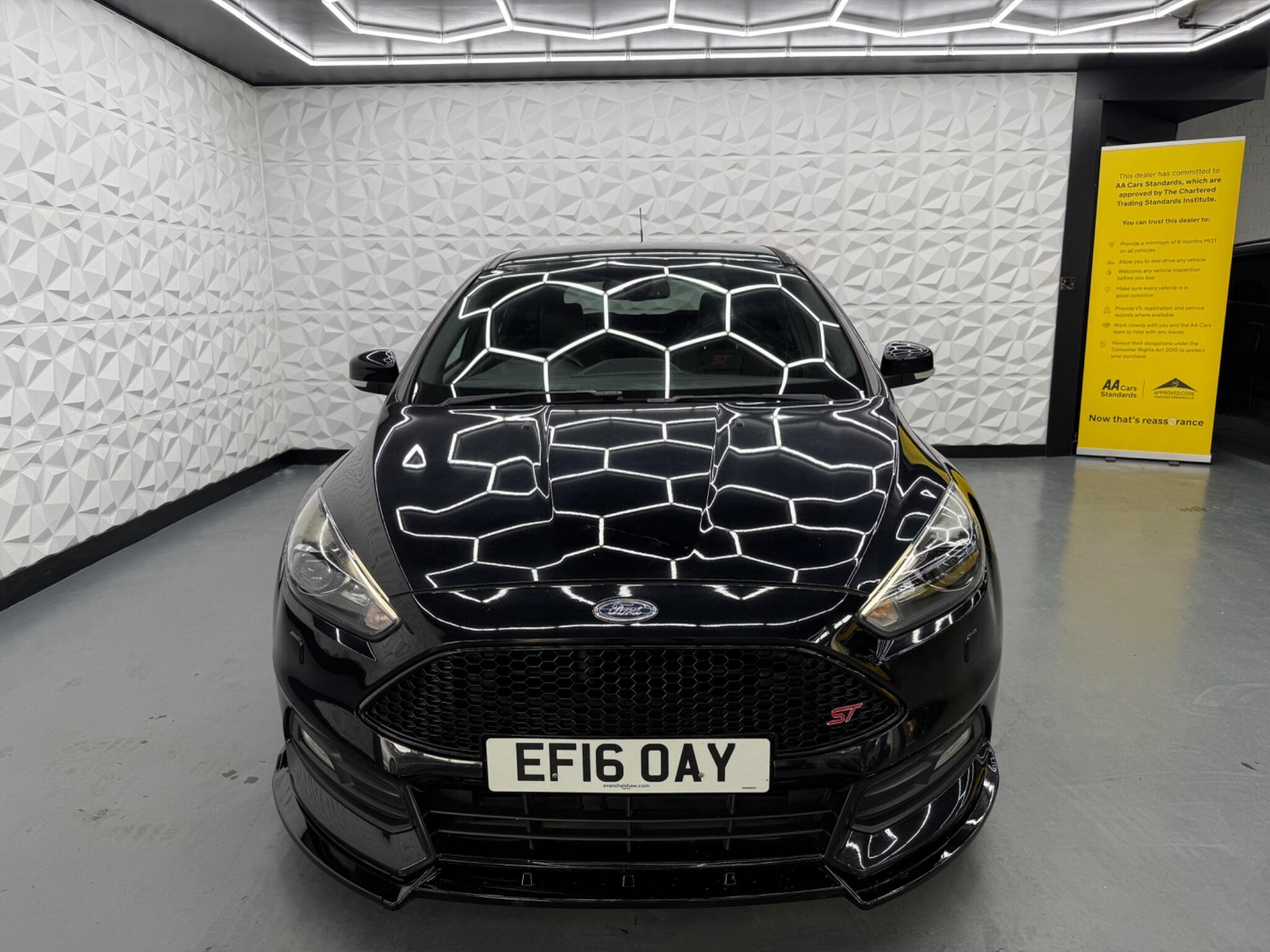 Ford Focus - Image 4