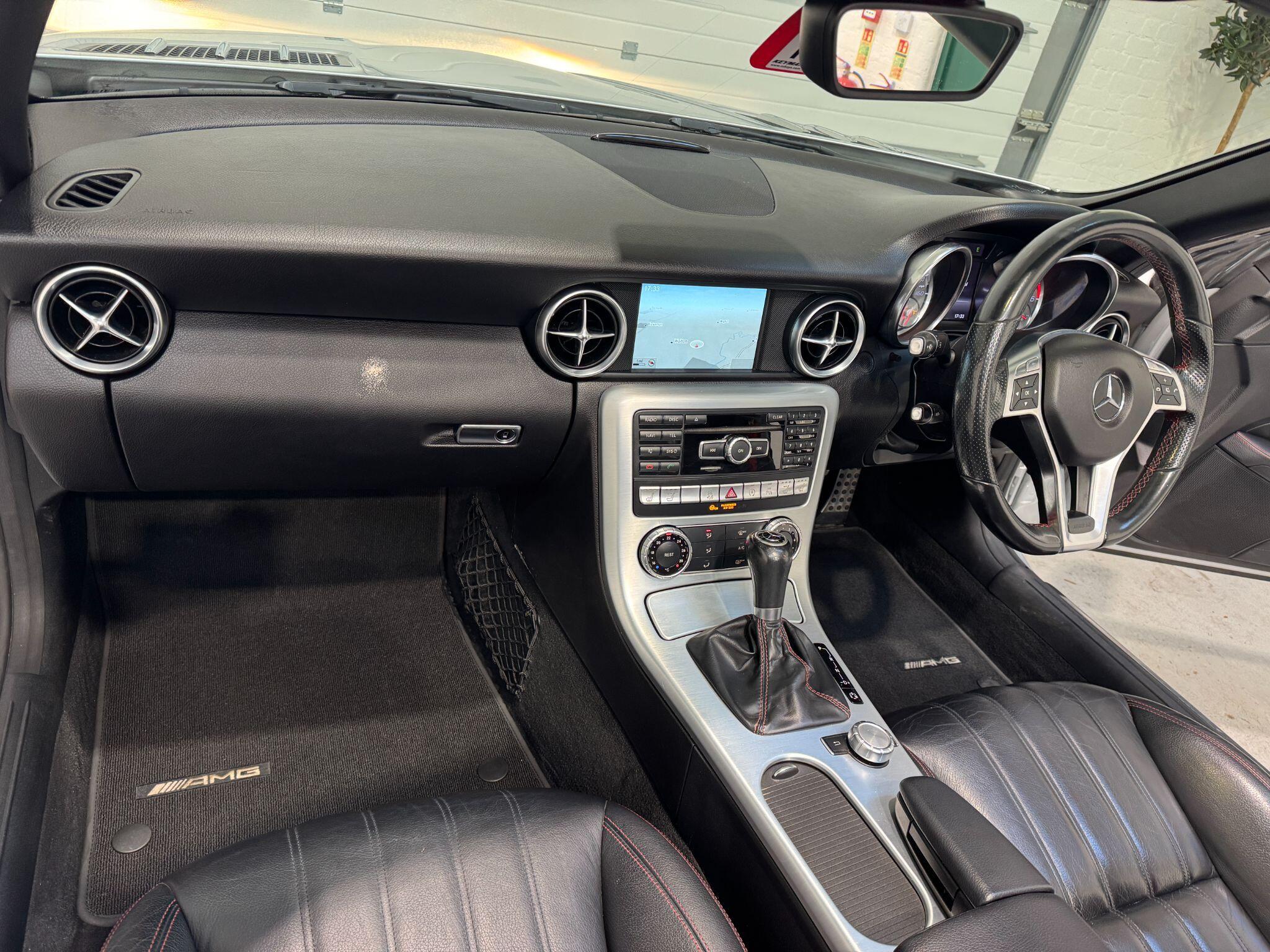 Mercedes SLK - Image 20