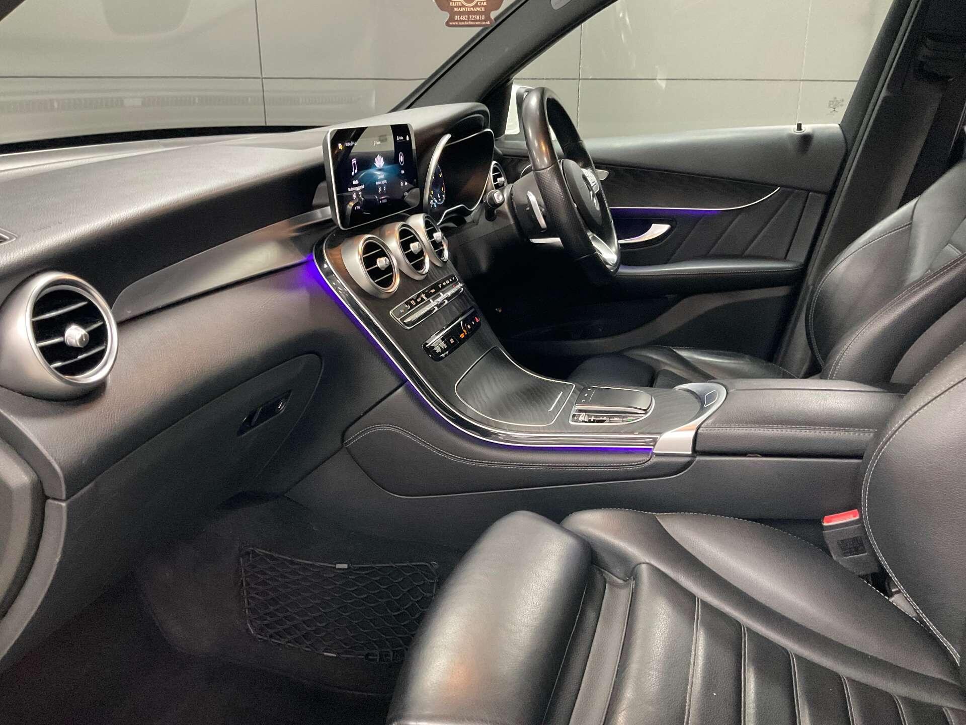 Mercedes GLC - Image 31