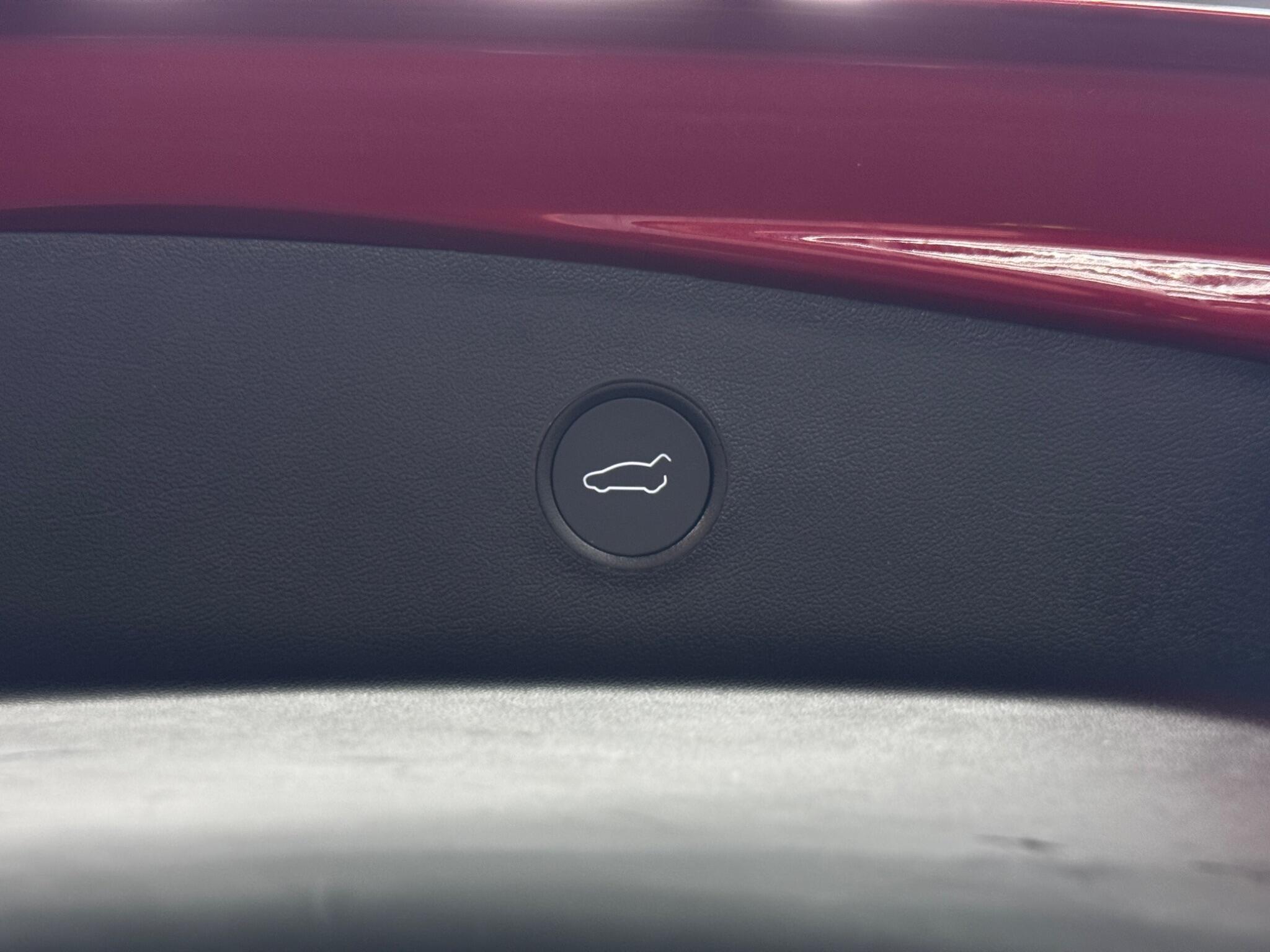 Tesla Model 3 - Image 44