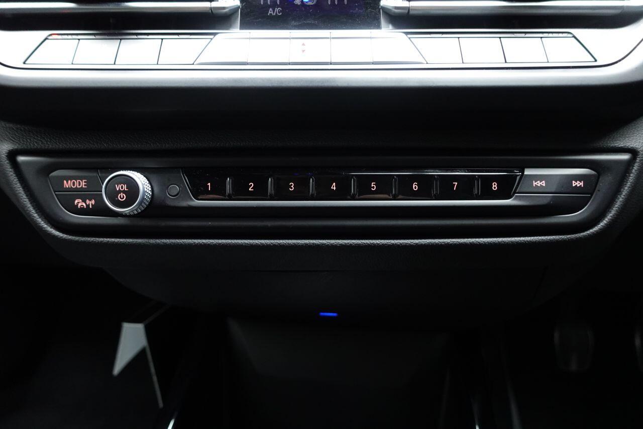 BMW 1 Series - Image 28