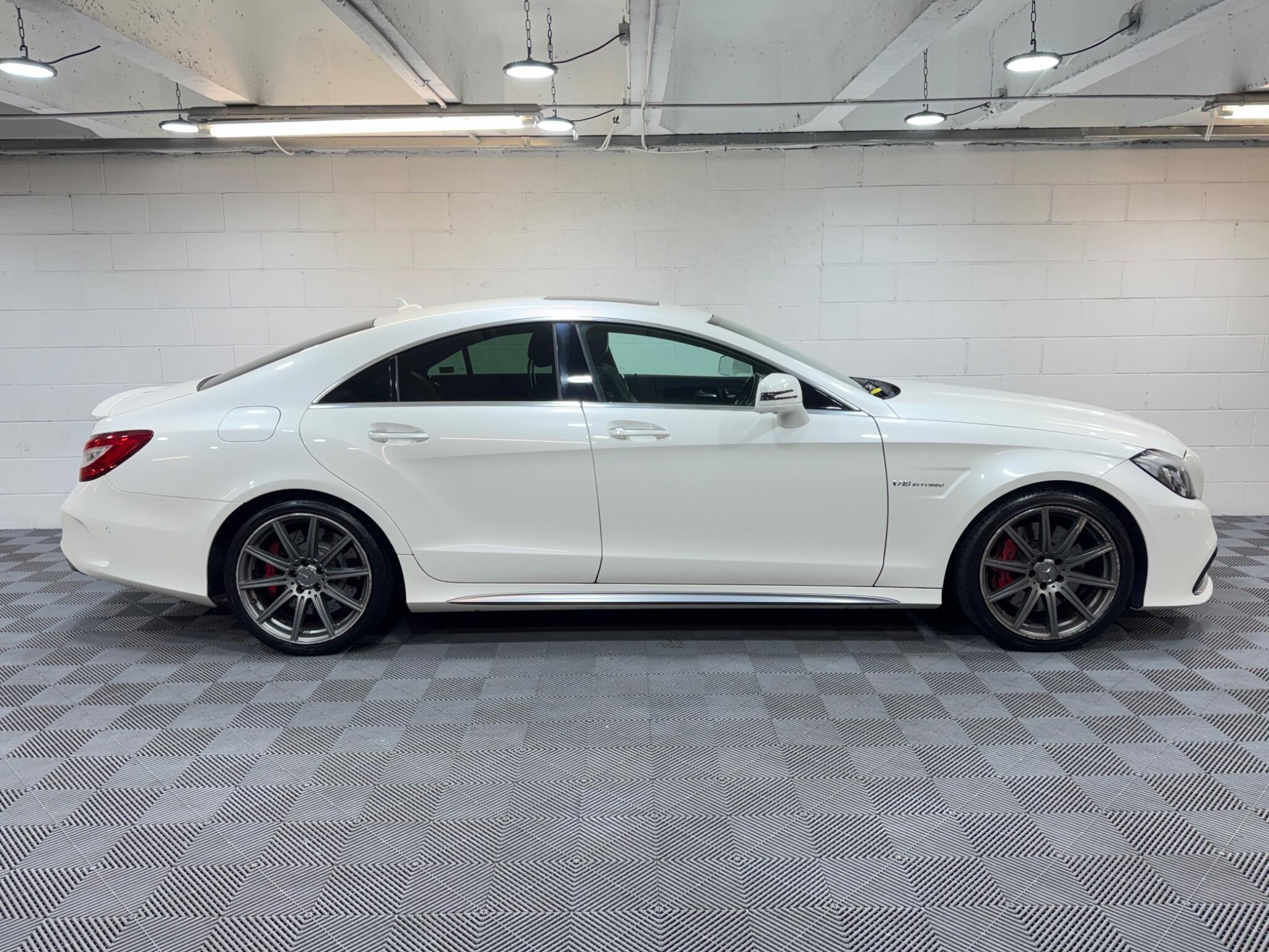 Mercedes CLS - Image 5
