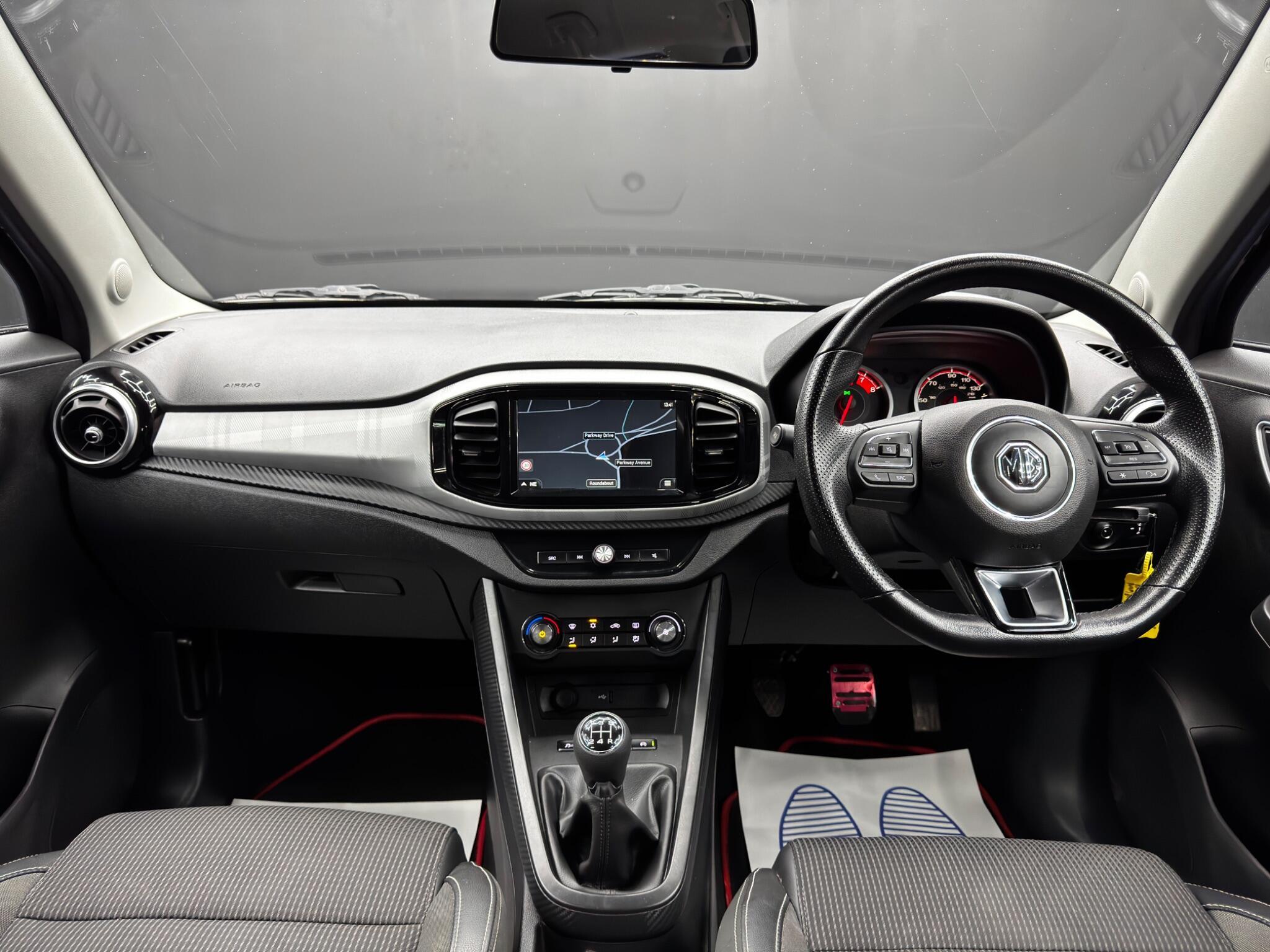 MG MG3 - Image 10