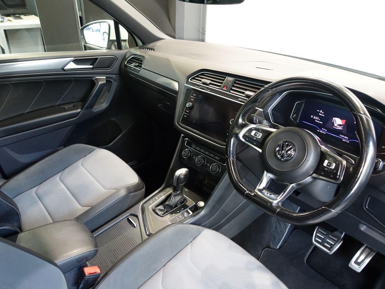 Volkswagen Tiguan - Image 3