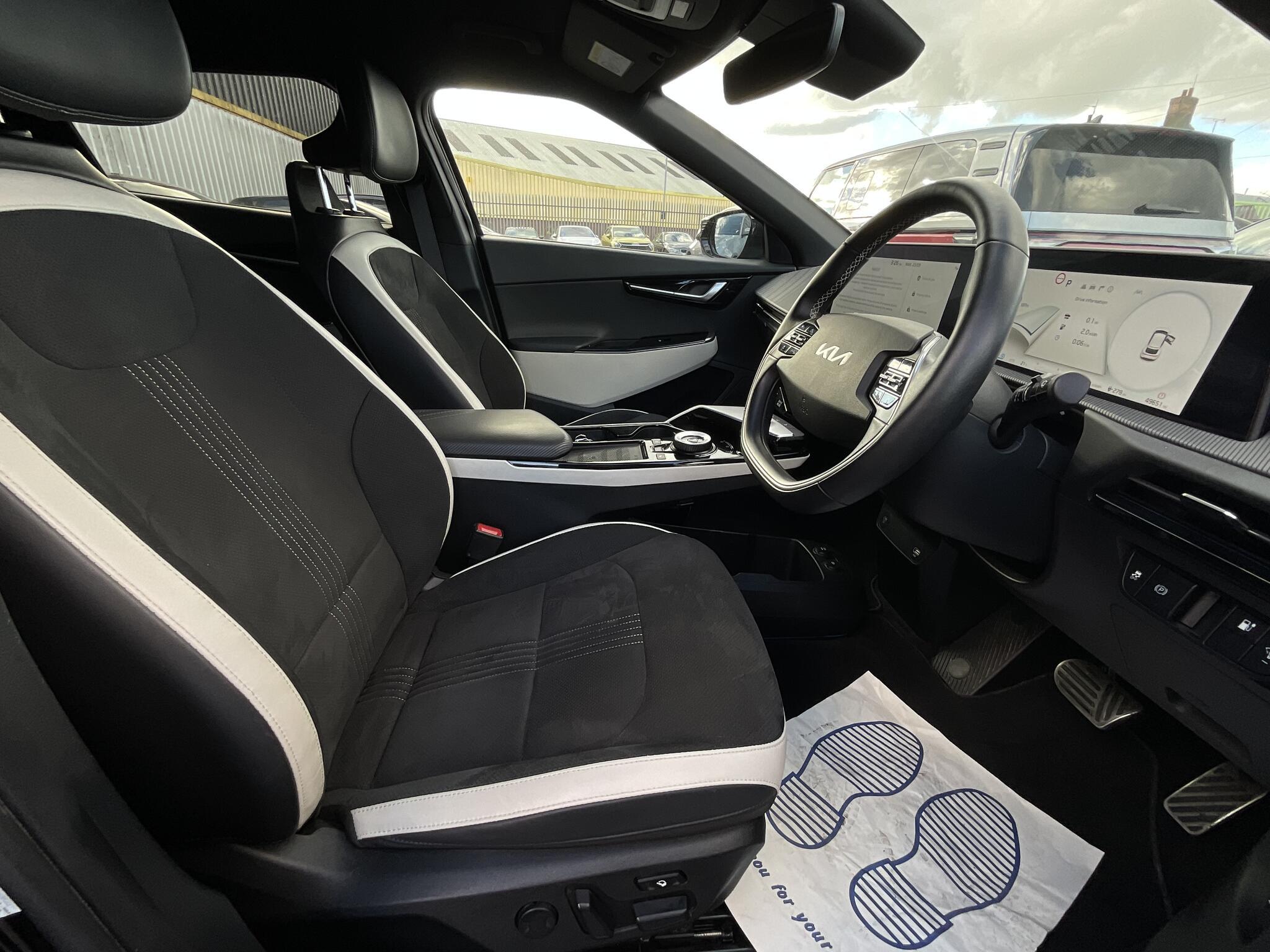 Kia EV6 - Image 9