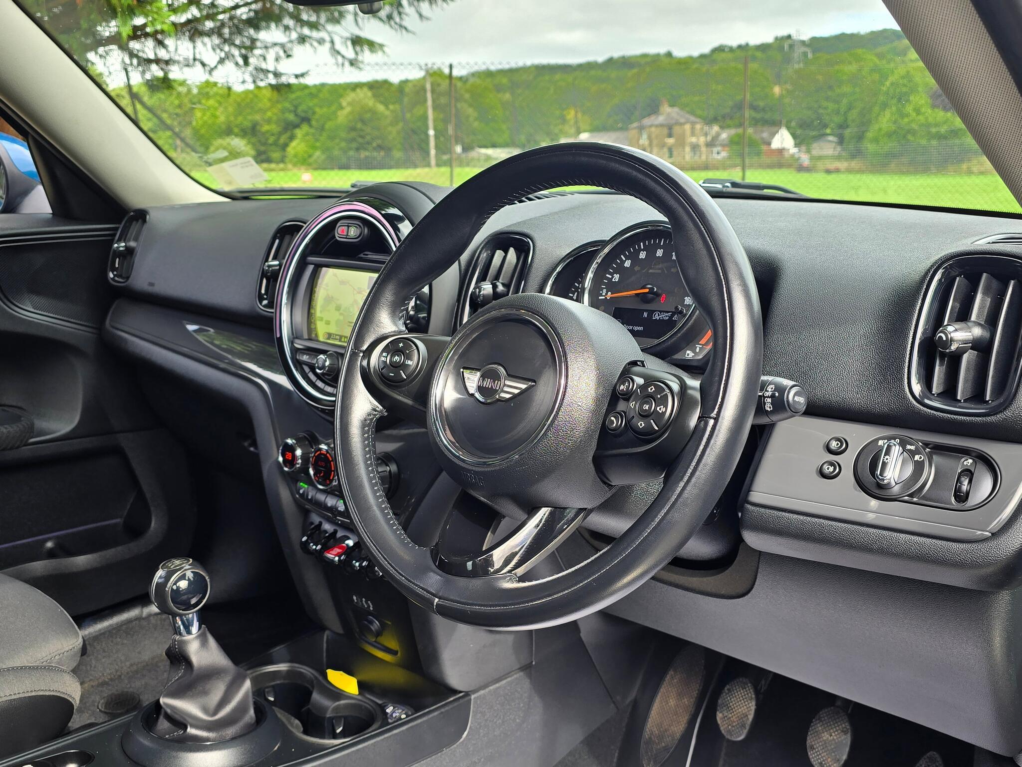 MINI Countryman - Image 12