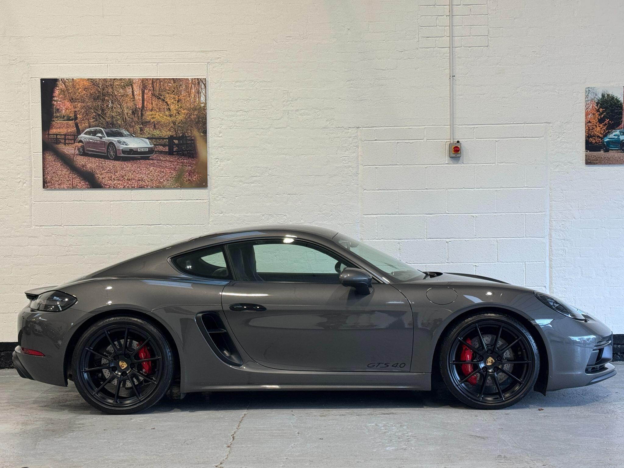 Porsche 718 Cayman - Image 10