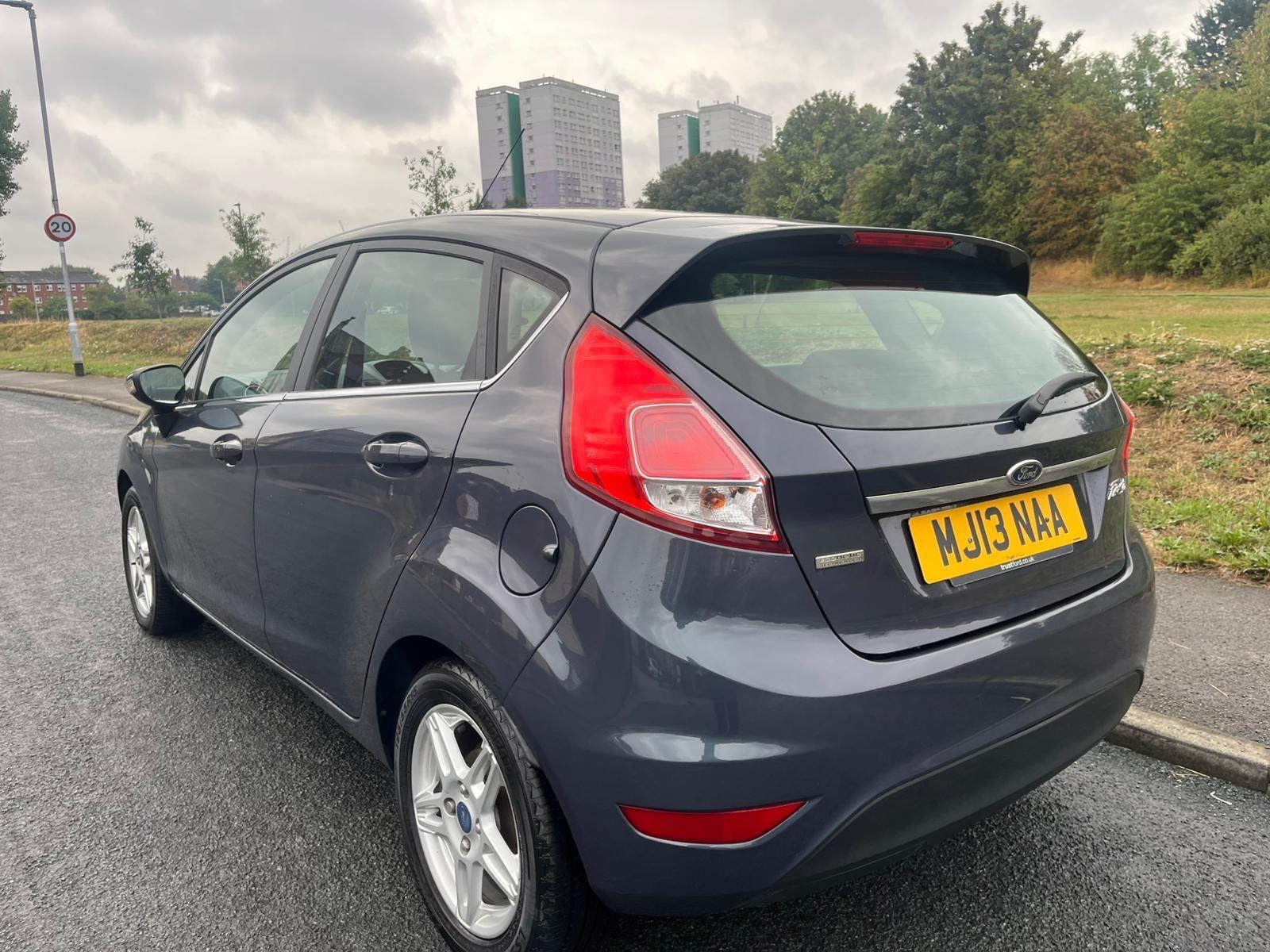 Ford Fiesta - Image 4