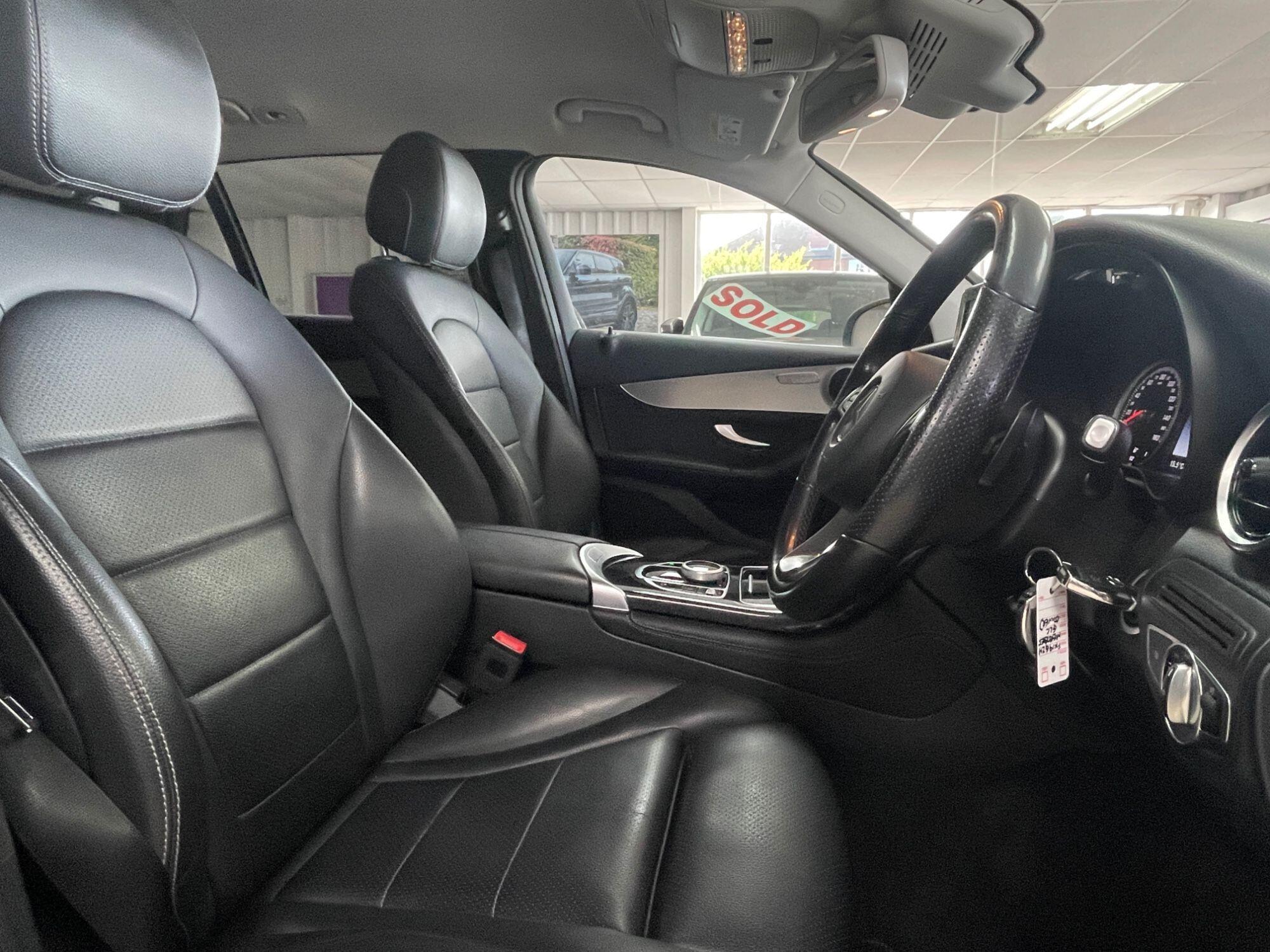 Mercedes GLC - Image 25