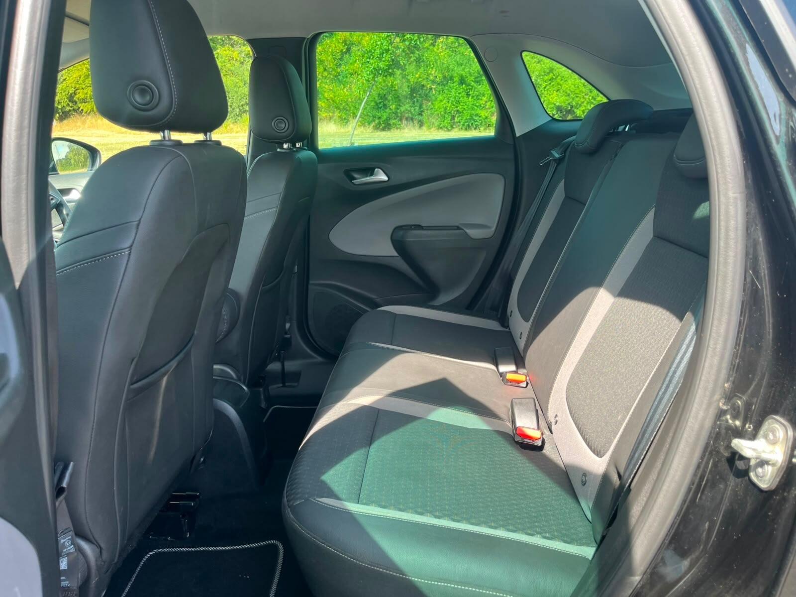 Vauxhall Crossland X - Image 9