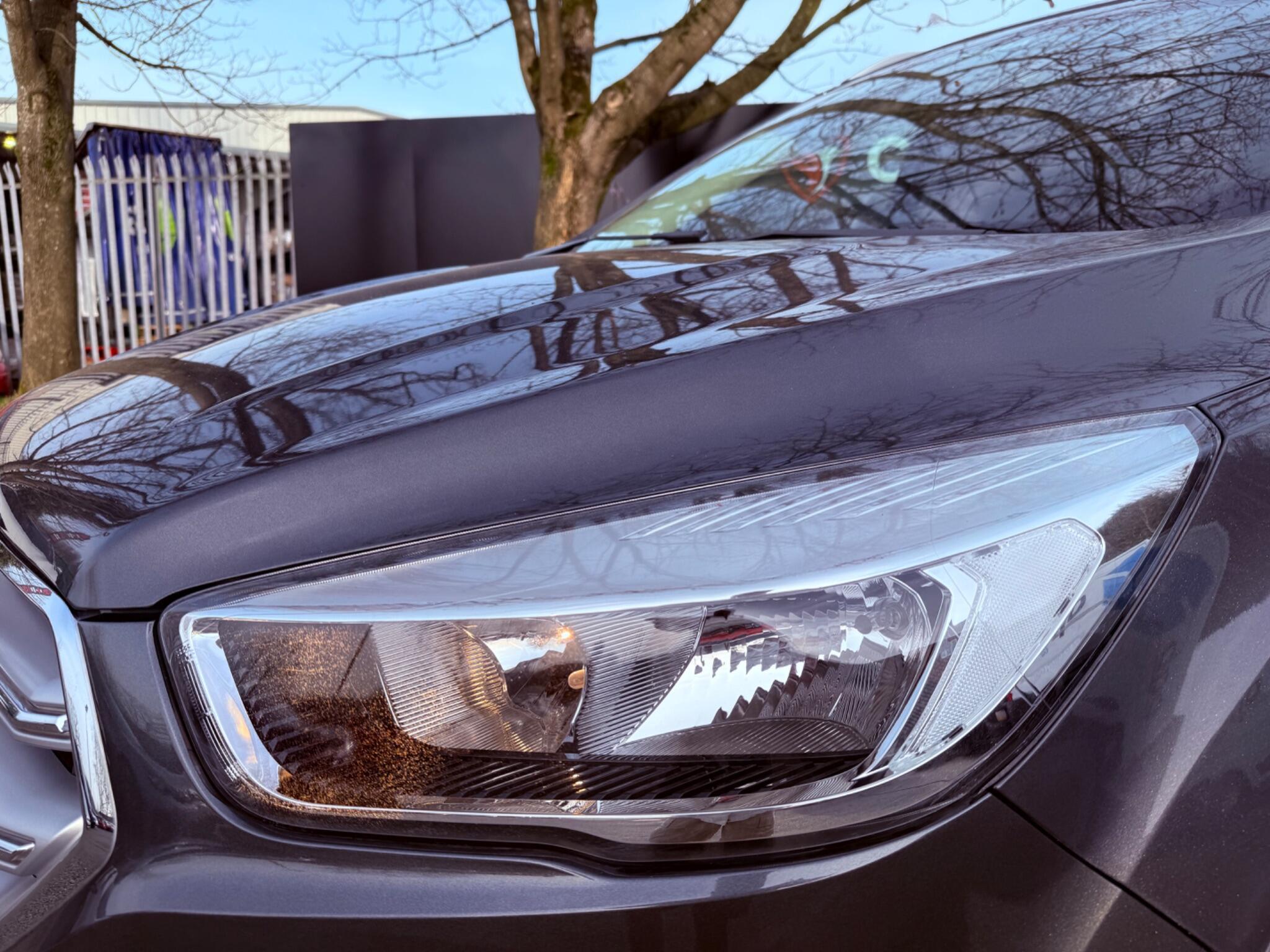 Ford Kuga - Image 12