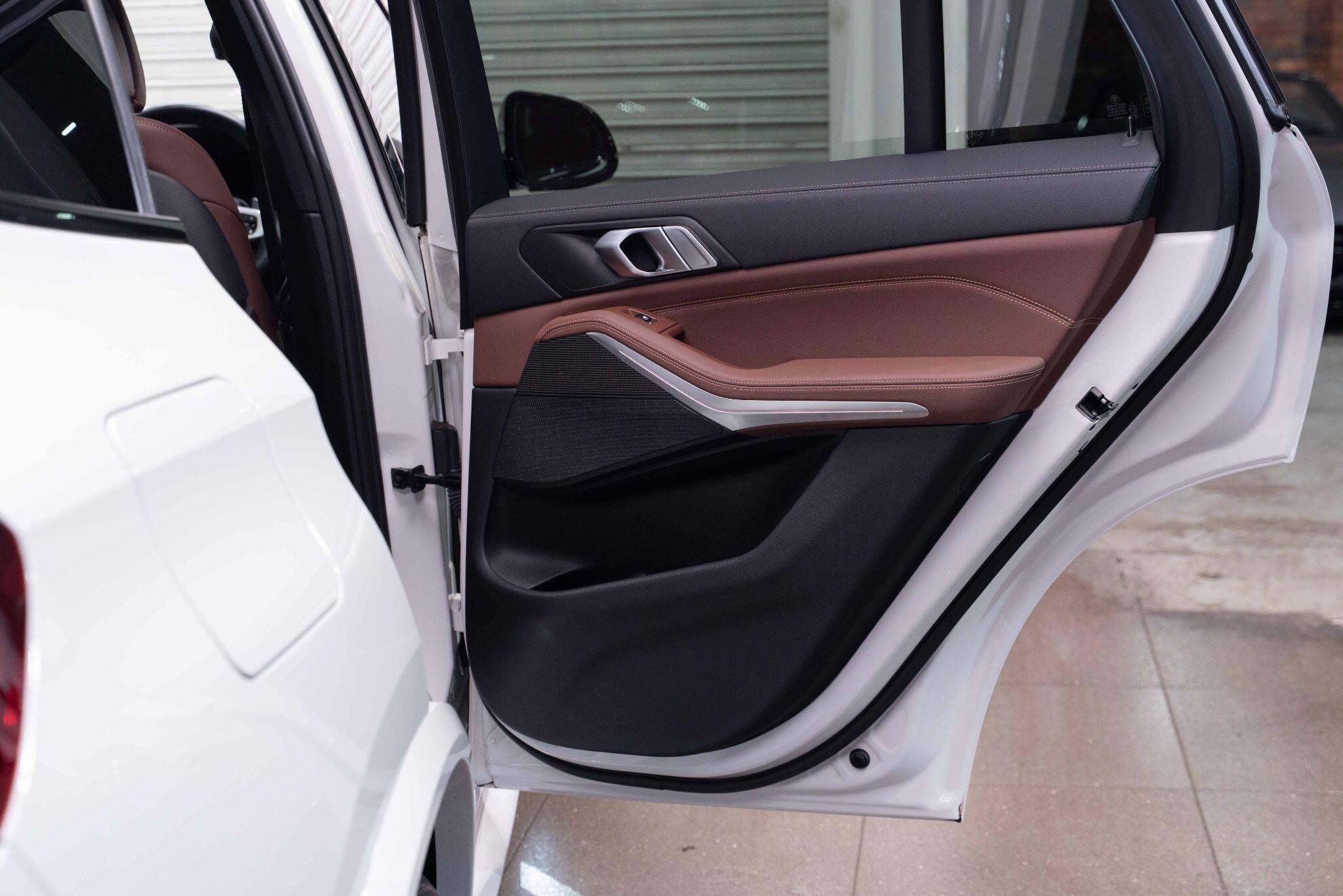 BMW X5 - Image 19