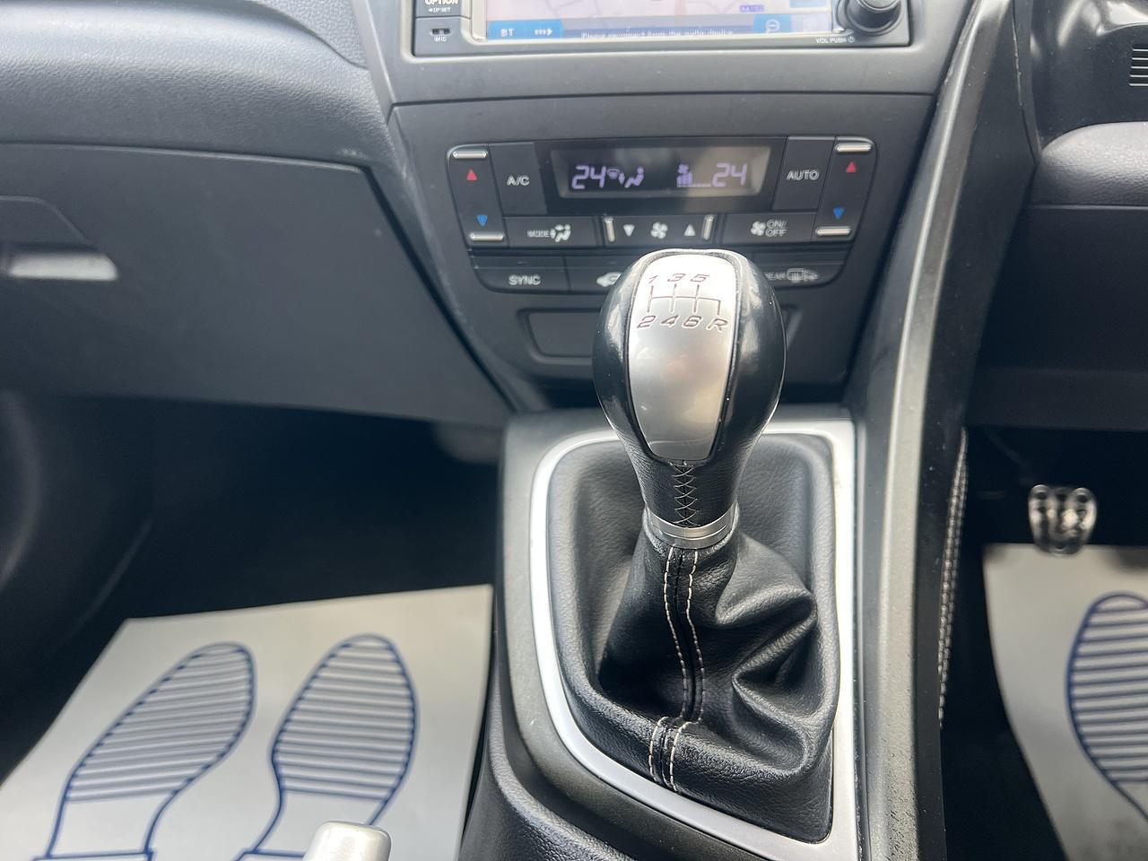Honda Civic - Image 13