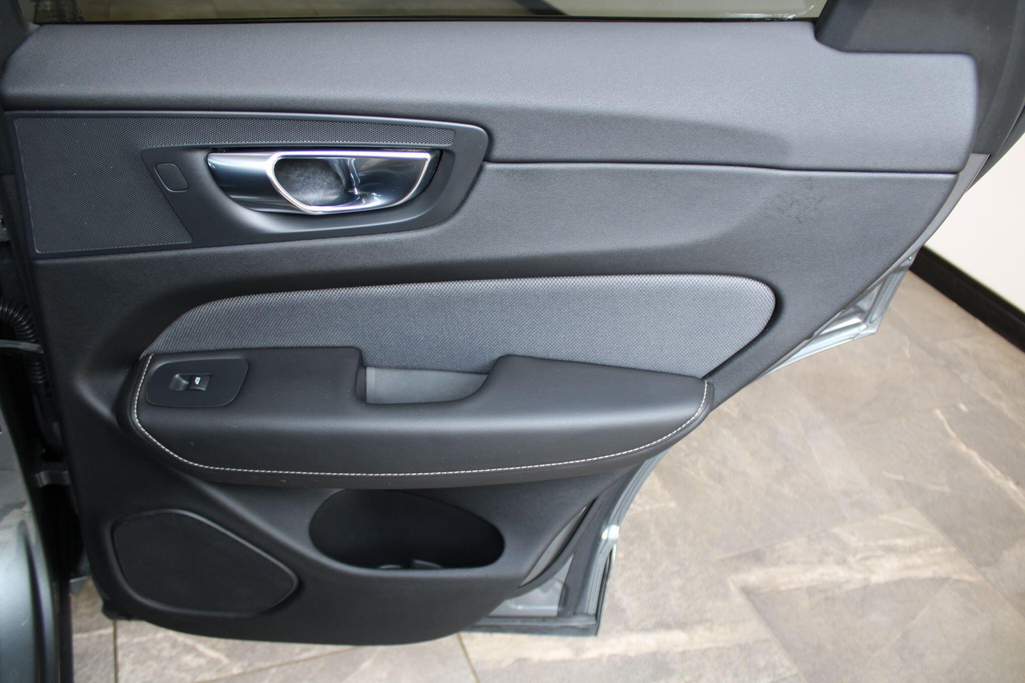 Volvo XC60 - Image 46
