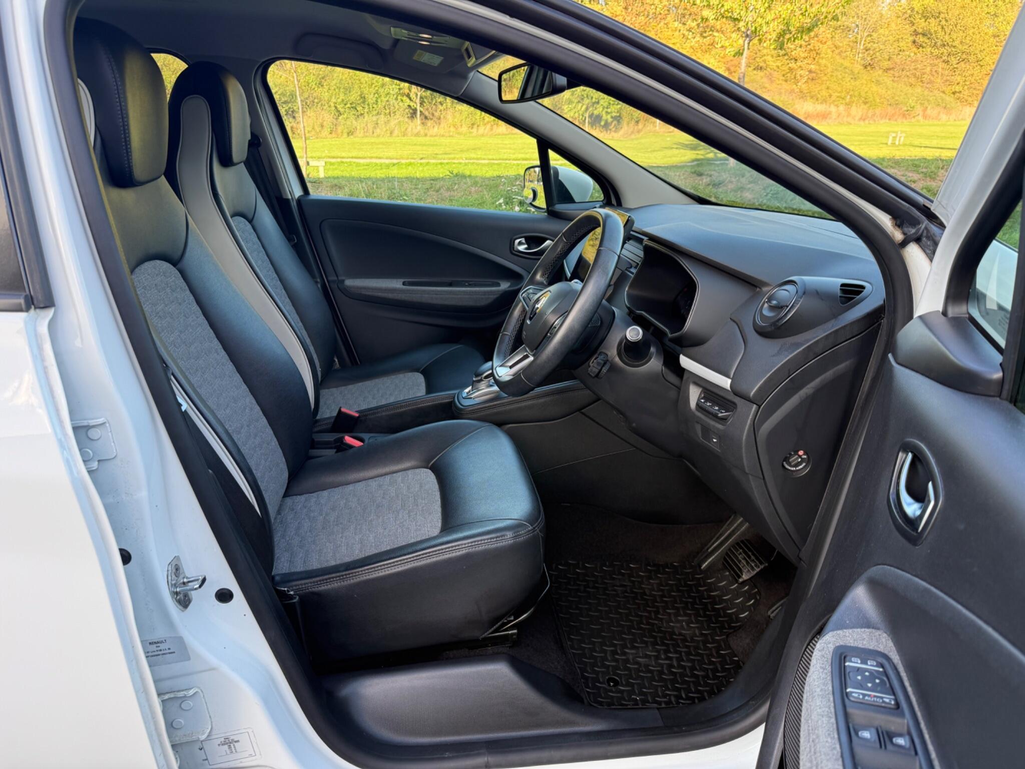 Renault Zoe - Image 15