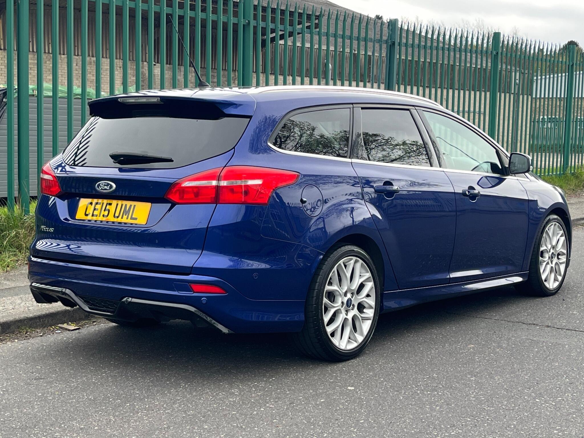 Ford Focus - Image 2