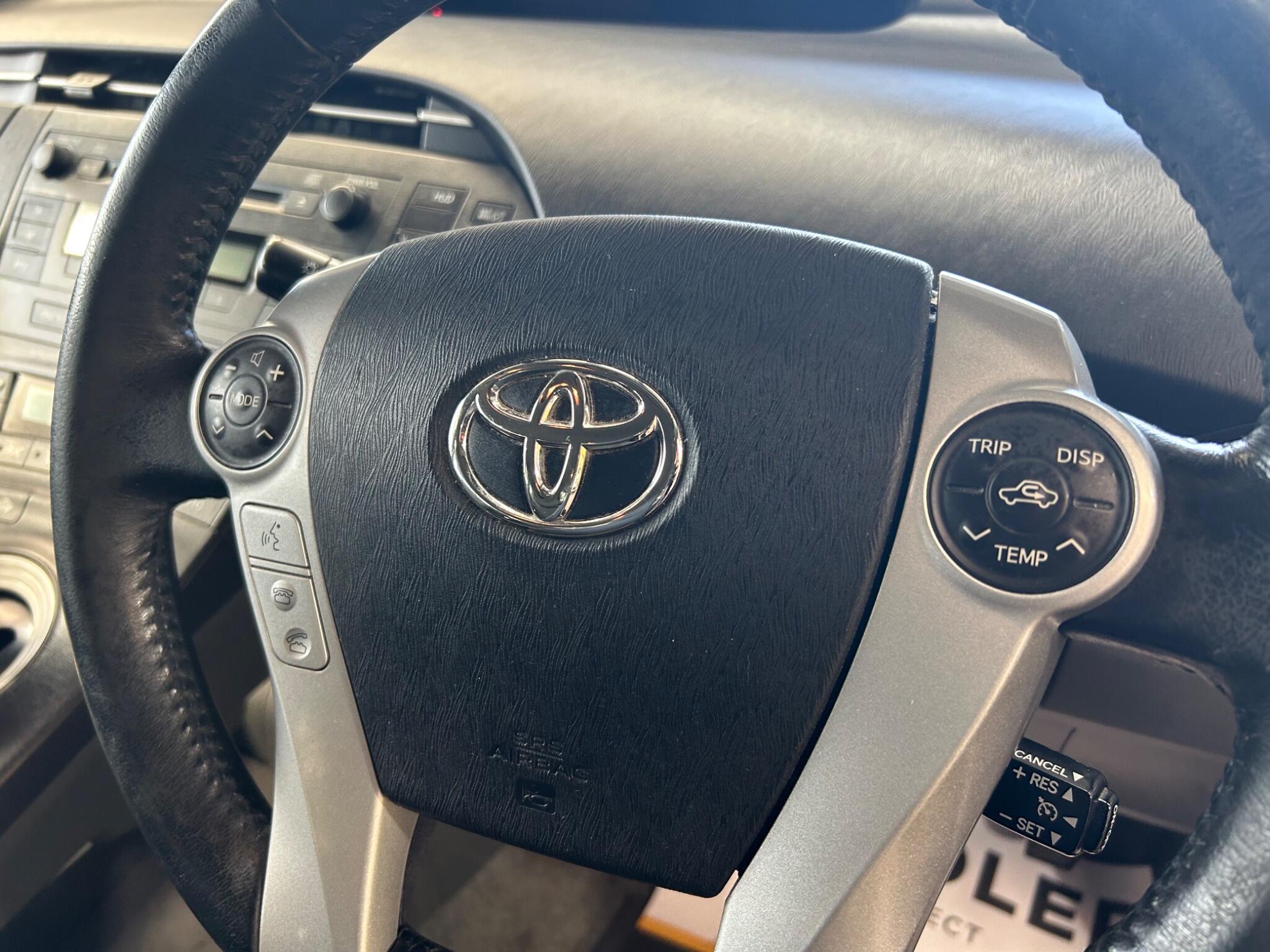 Toyota Prius - Image 9