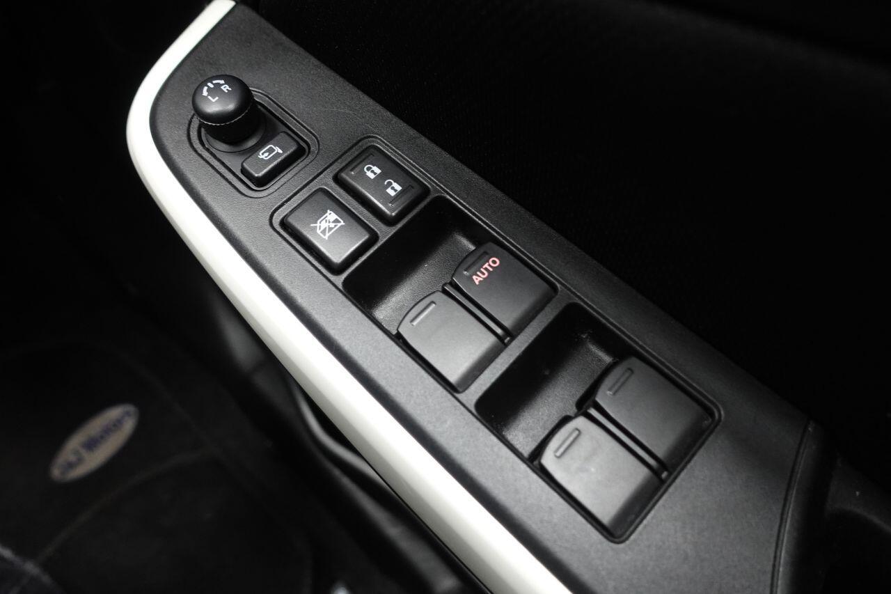 Suzuki Swift - Image 41