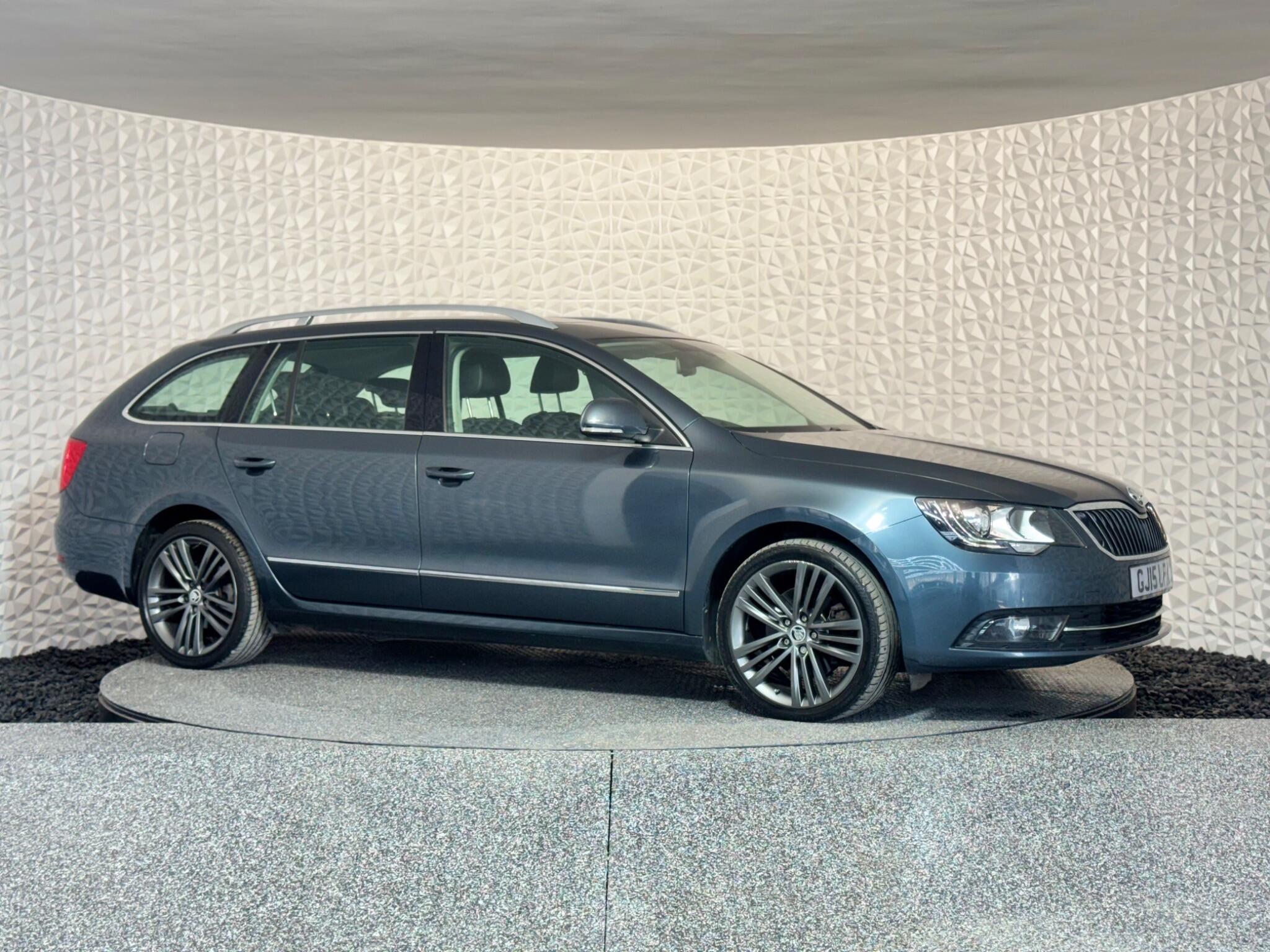 Skoda Superb - Image 6