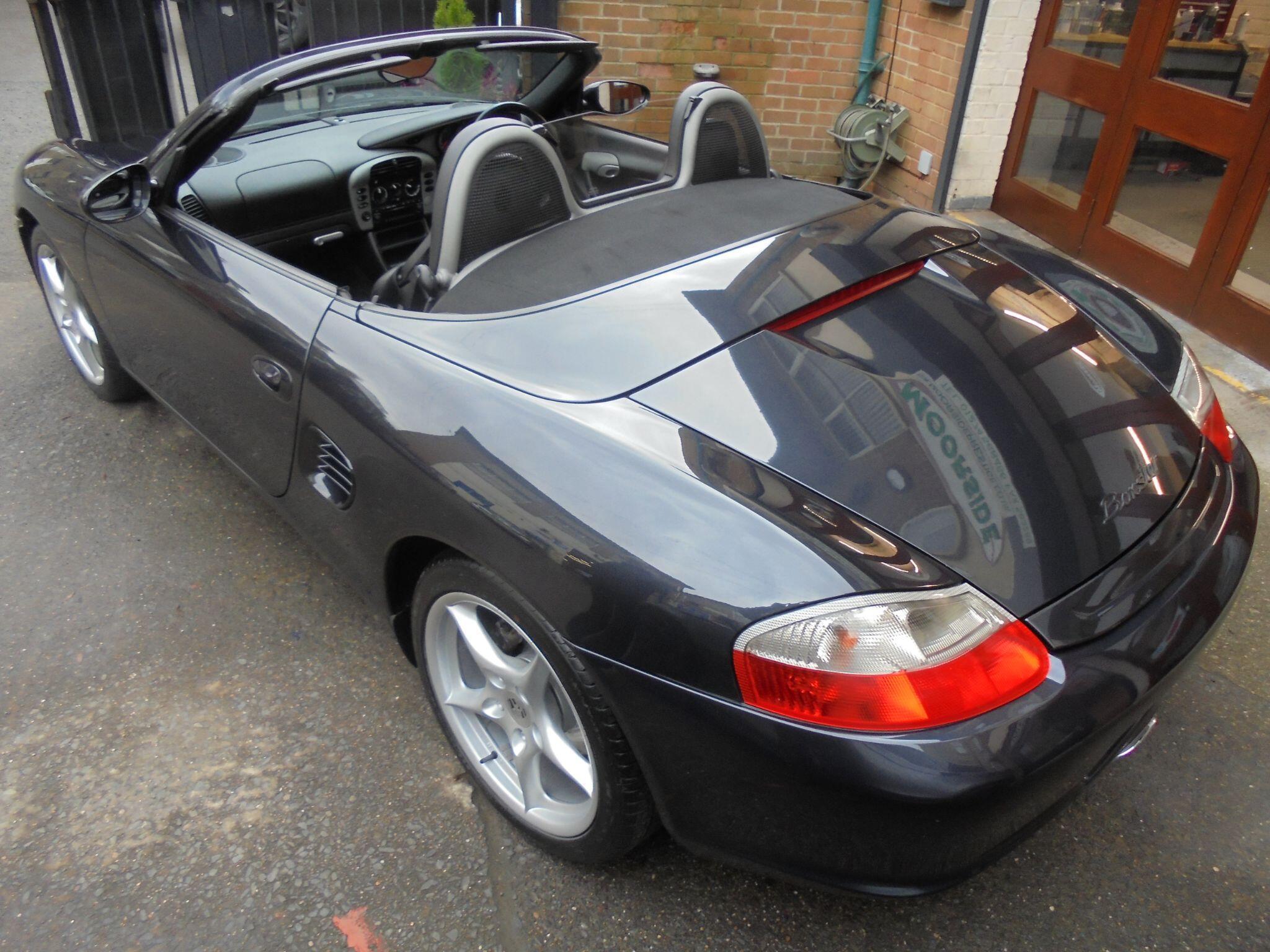 Porsche Boxster - Image 8
