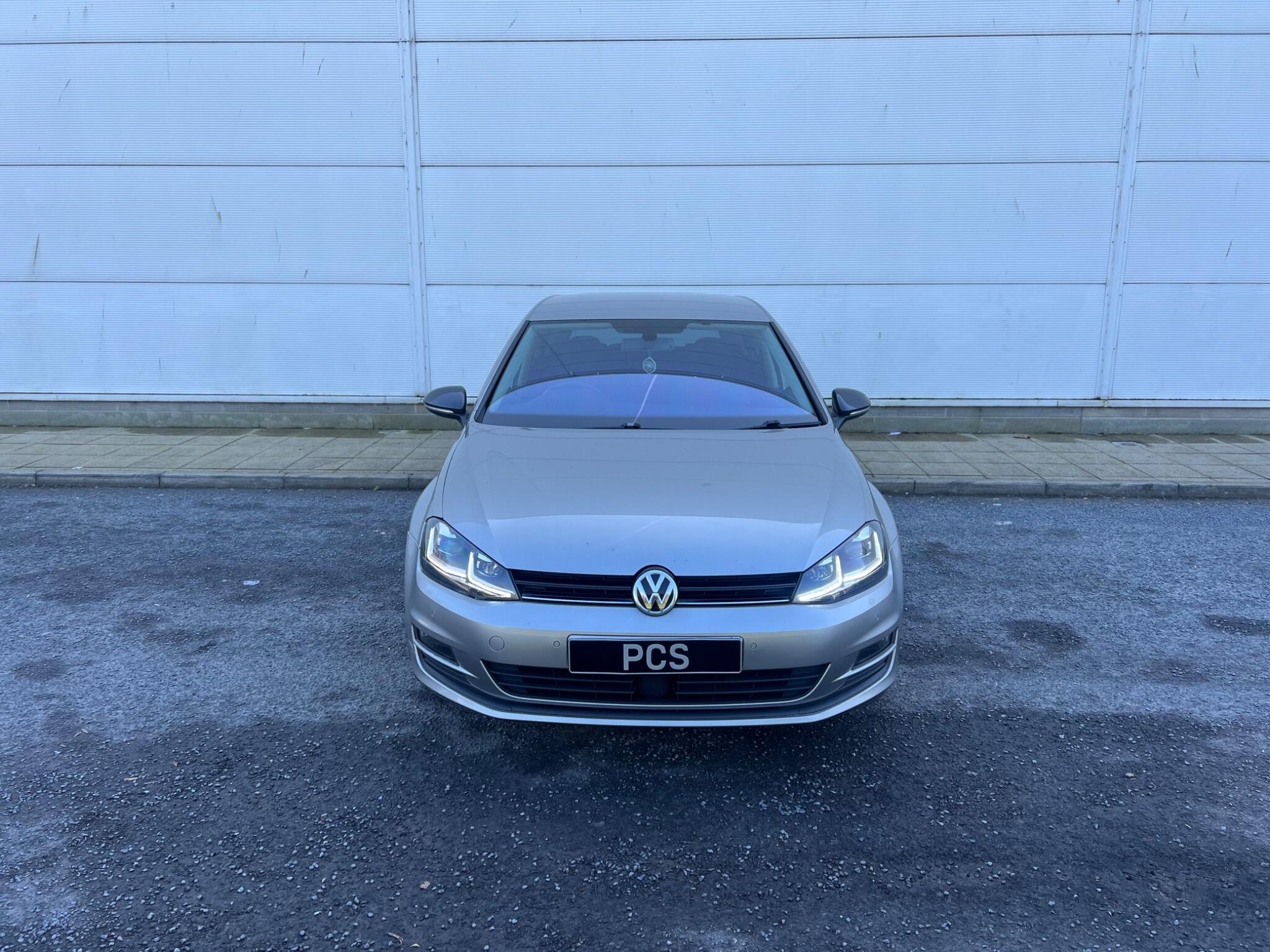 Volkswagen Golf - Image 5