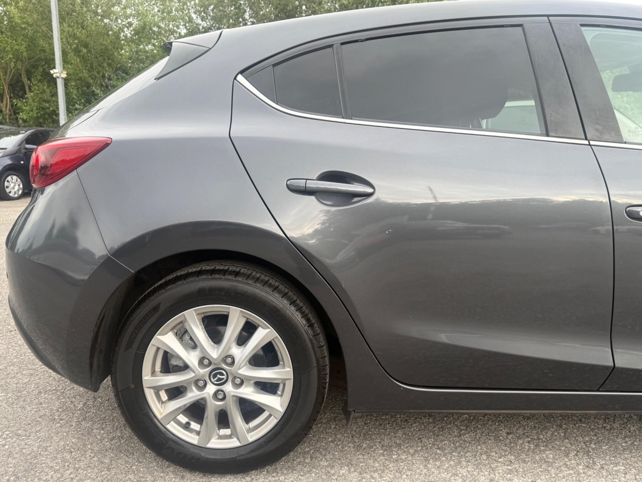 Mazda MAZDA3 - Image 19