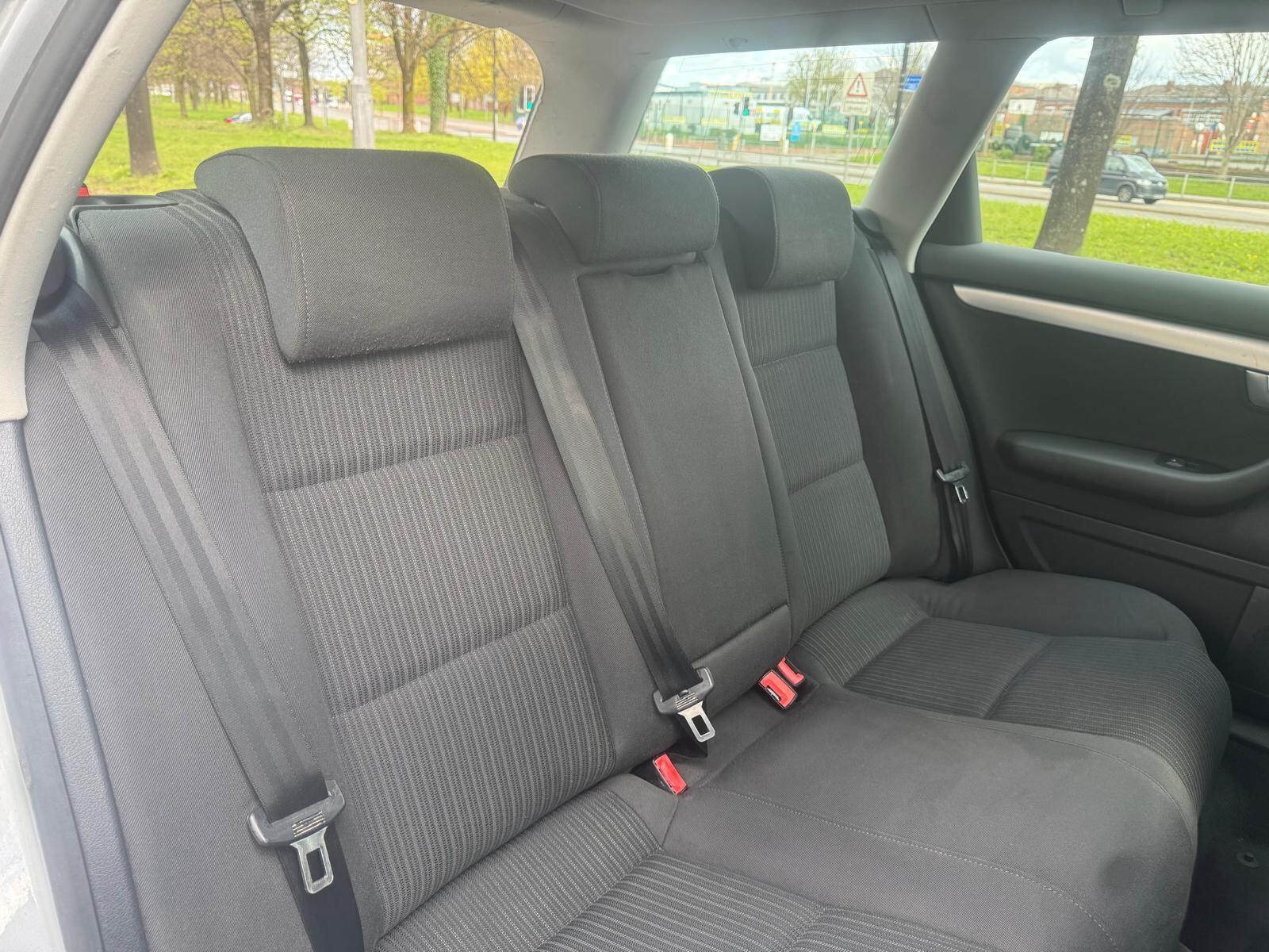 Audi A4 Avant - Image 21