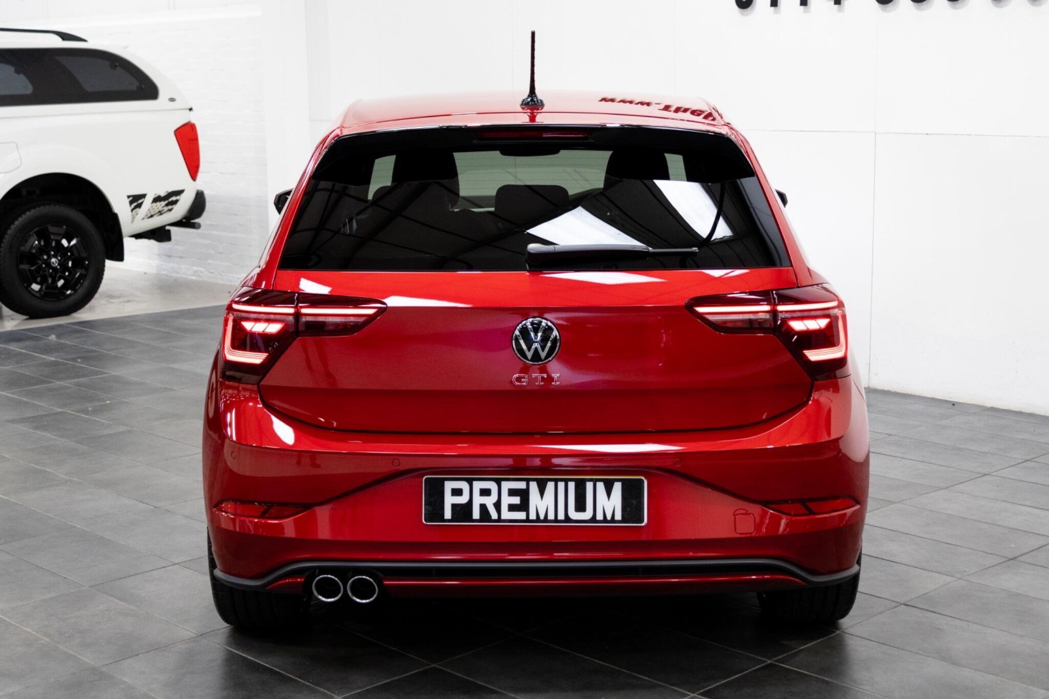 Volkswagen Polo - Image 8