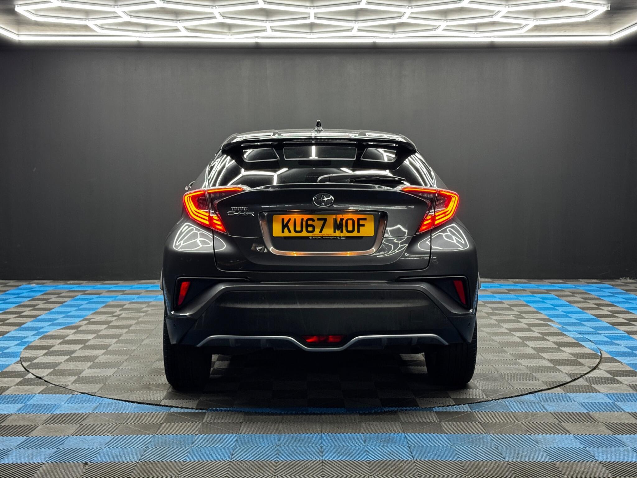 Toyota C-Hr - Image 6