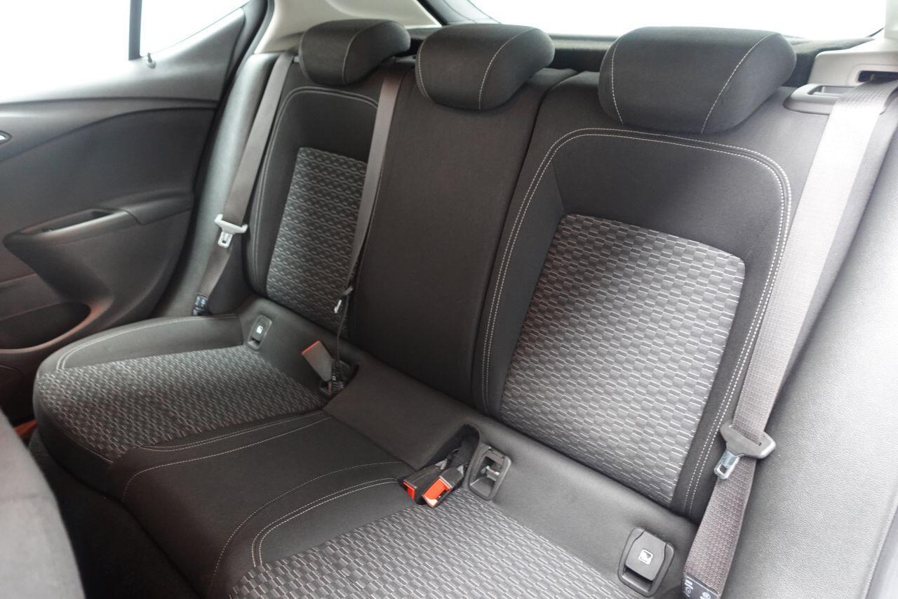 Vauxhall Astra - Image 20