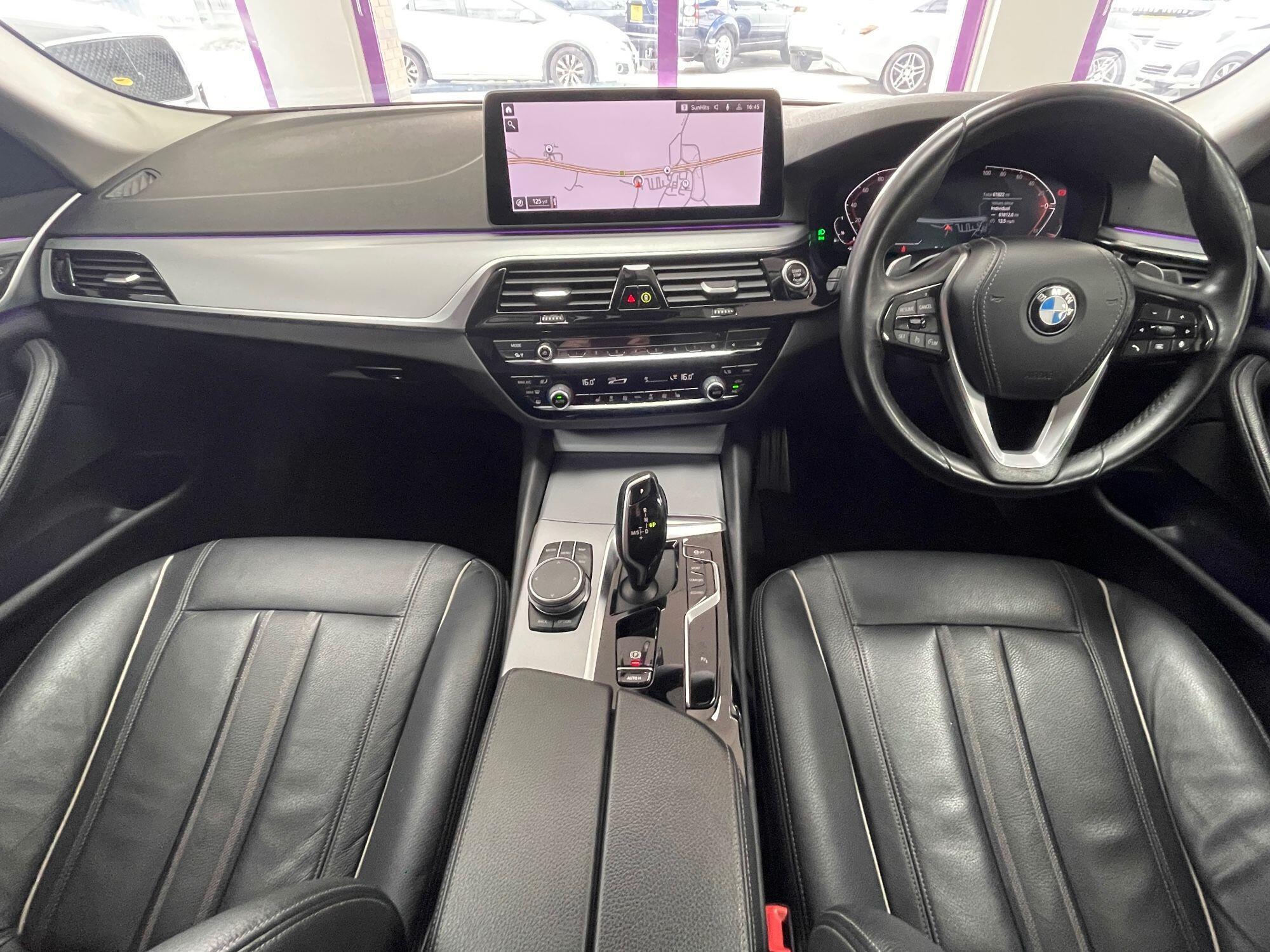 BMW 5 Series - Image 2