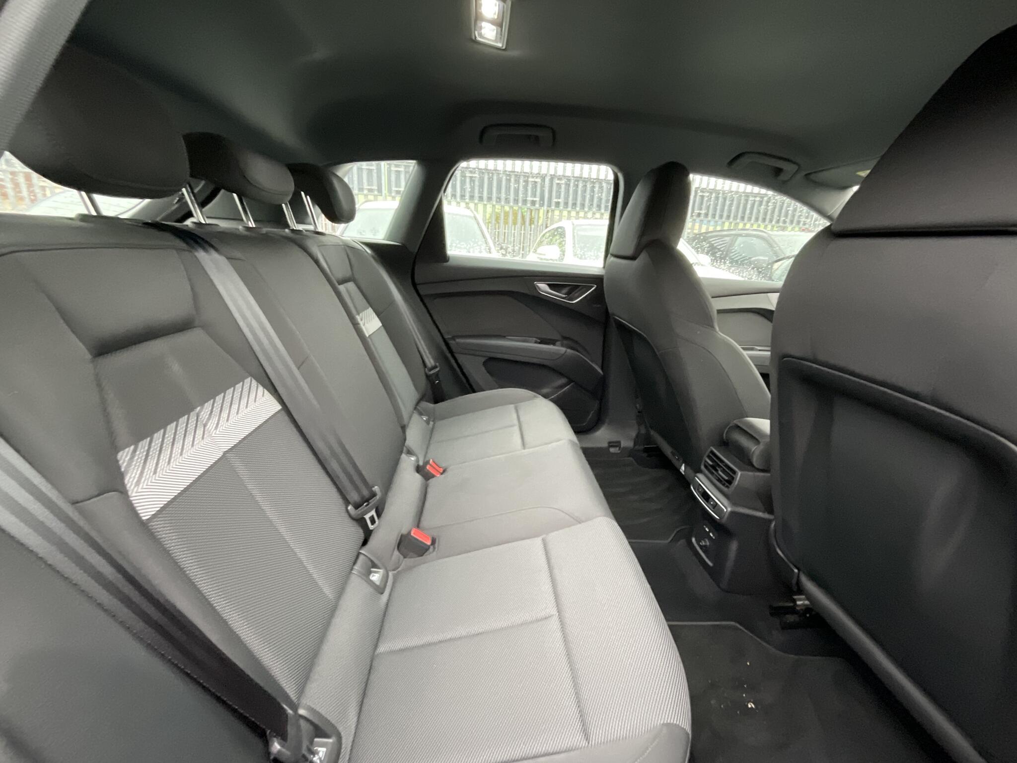 Audi Q4 E-Tron - Image 12