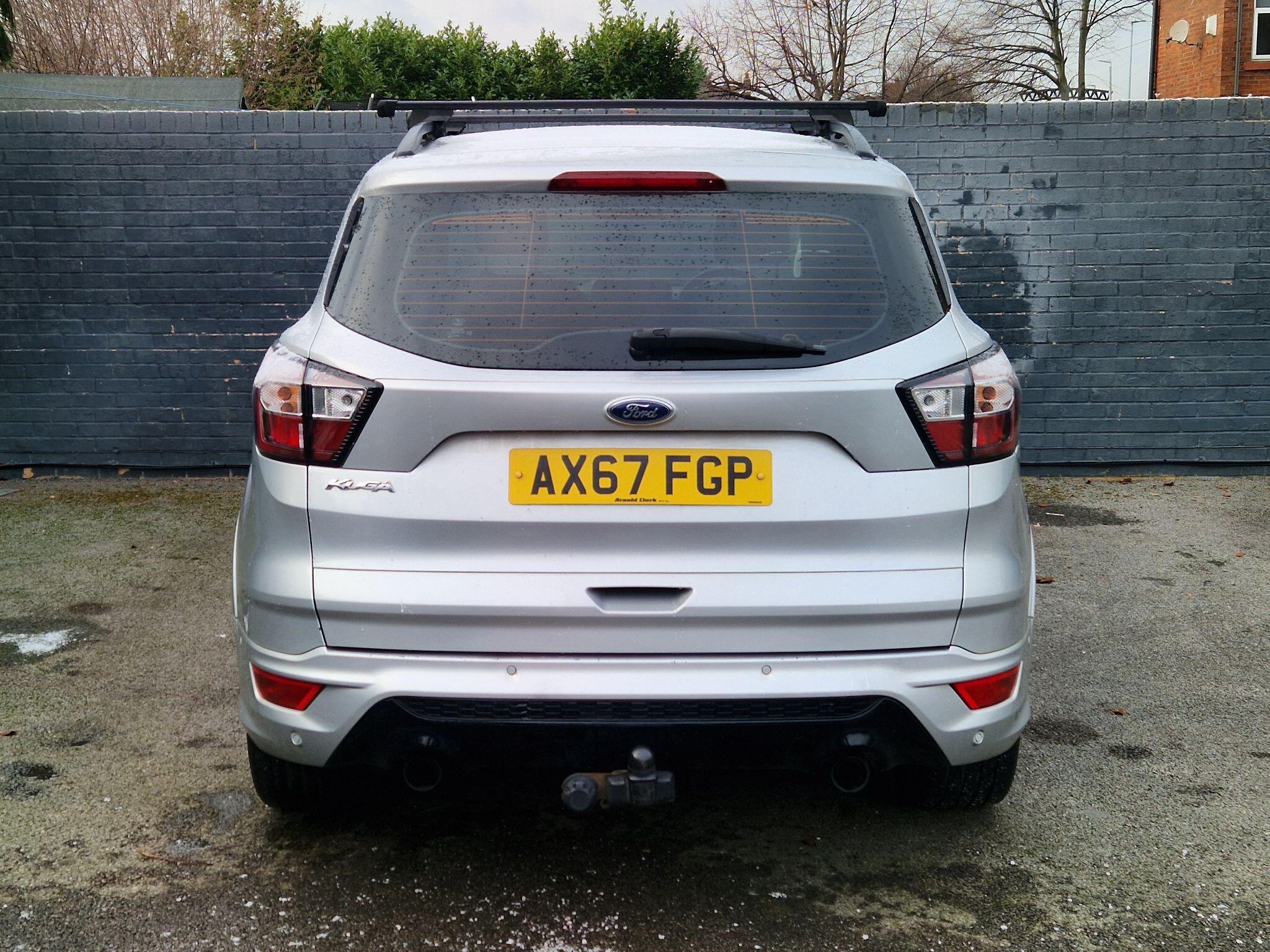 Ford Kuga - Image 9