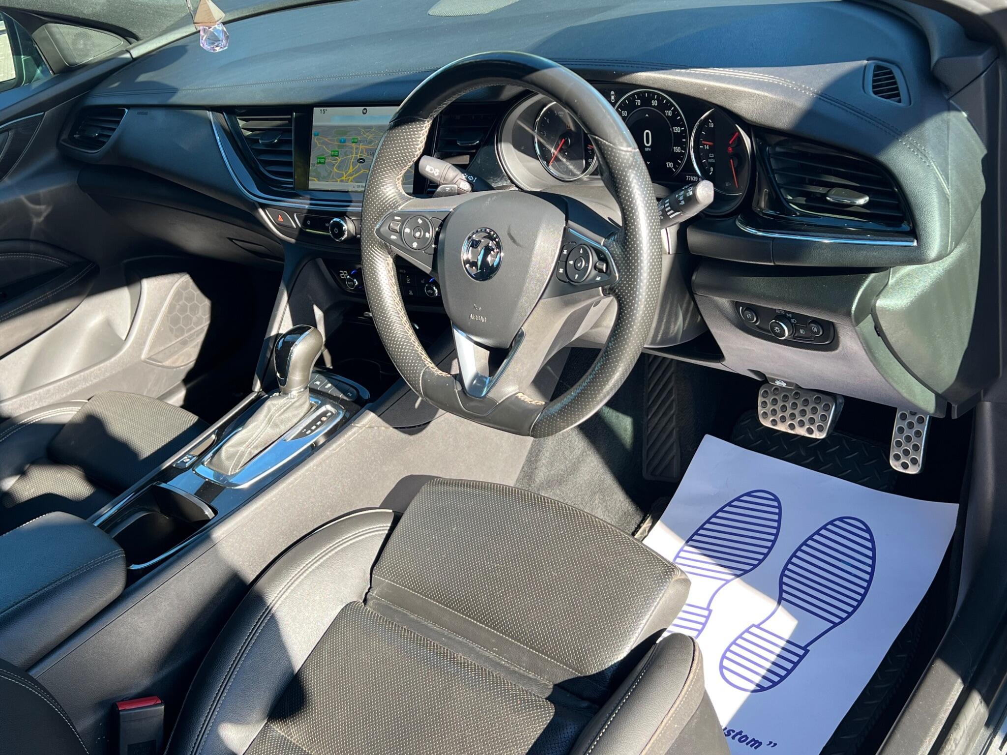 Vauxhall Insignia - Image 14
