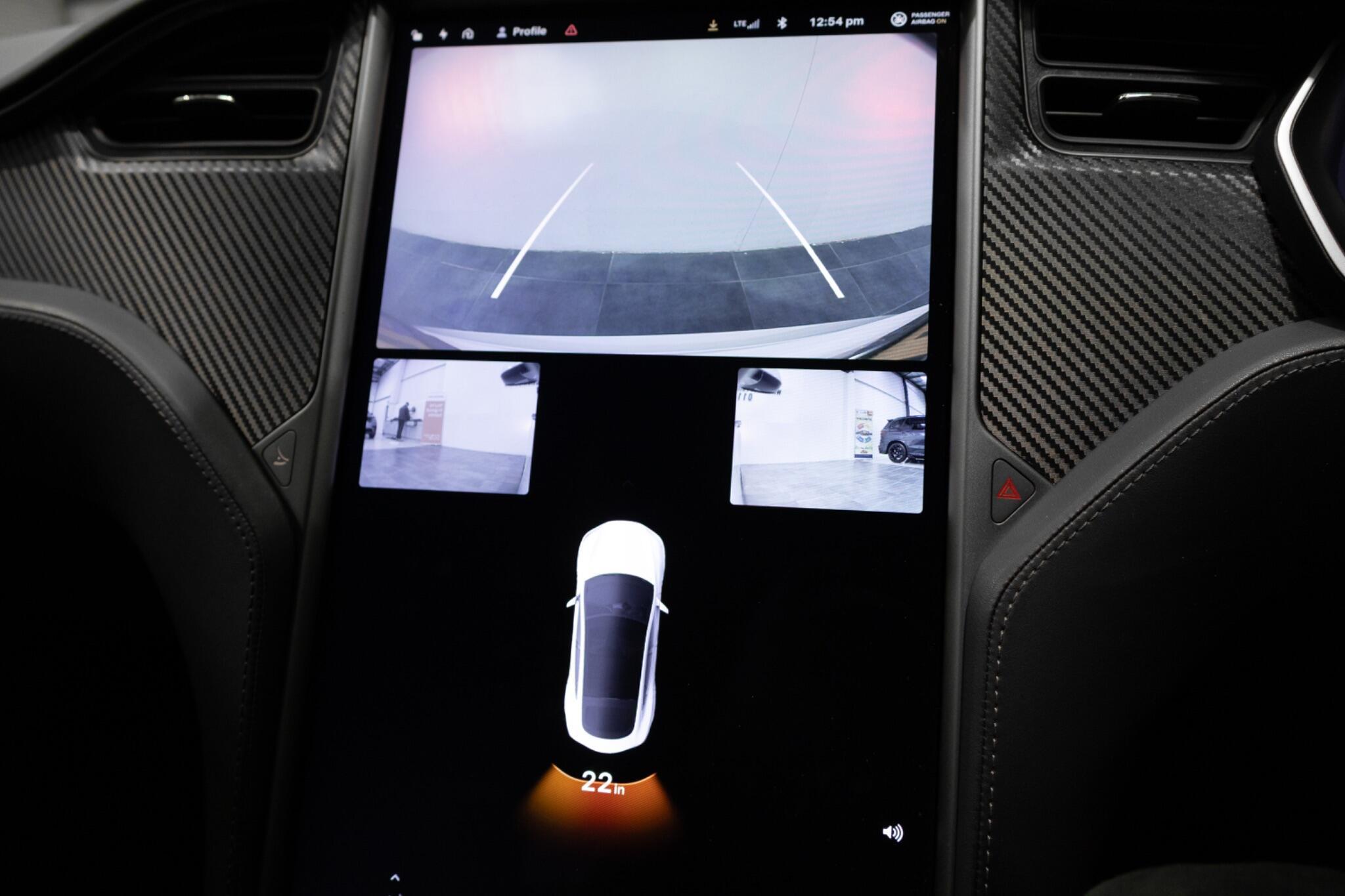 Tesla Model S - Image 28