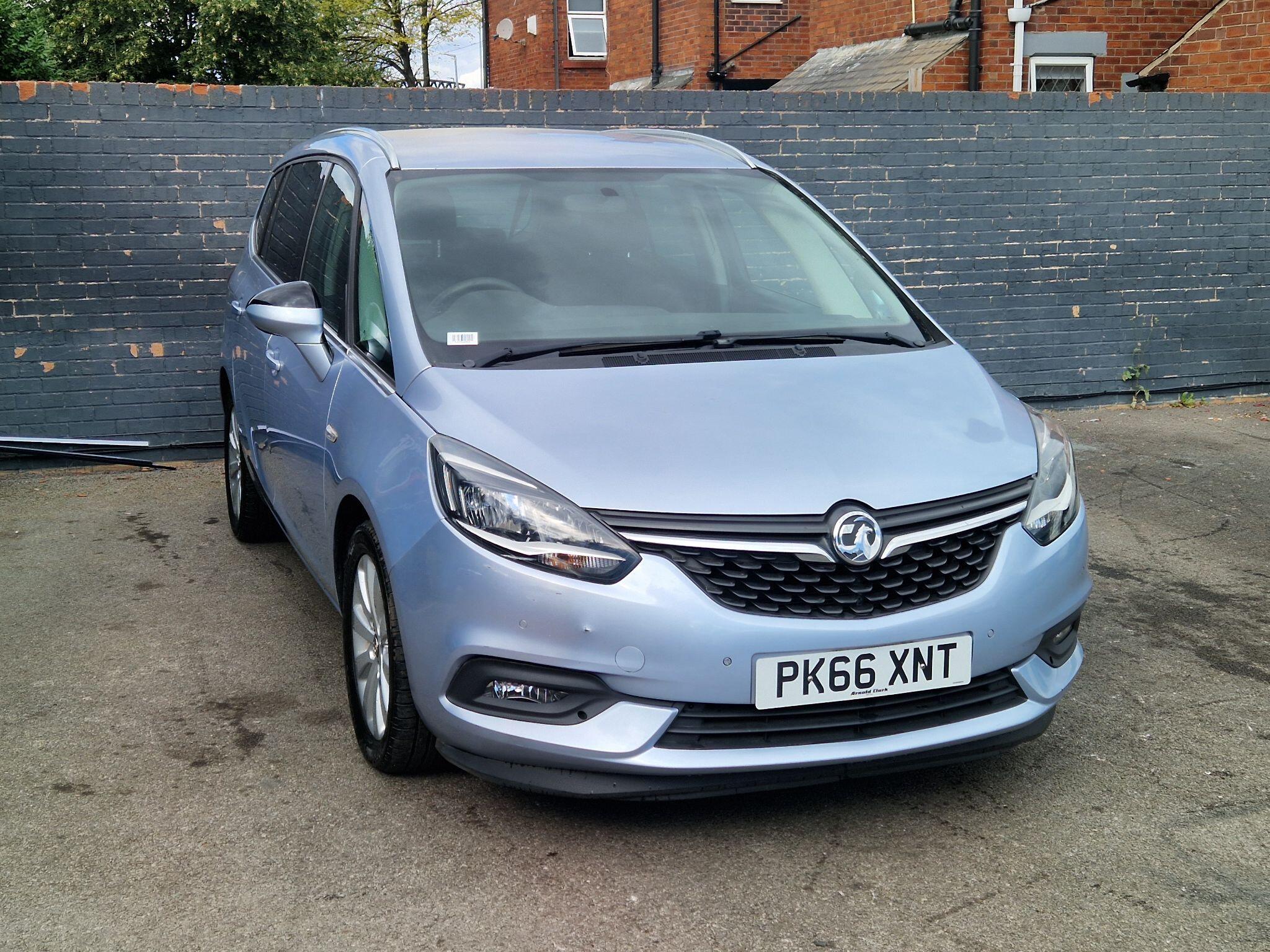 Vauxhall Zafira Tourer - Image 3