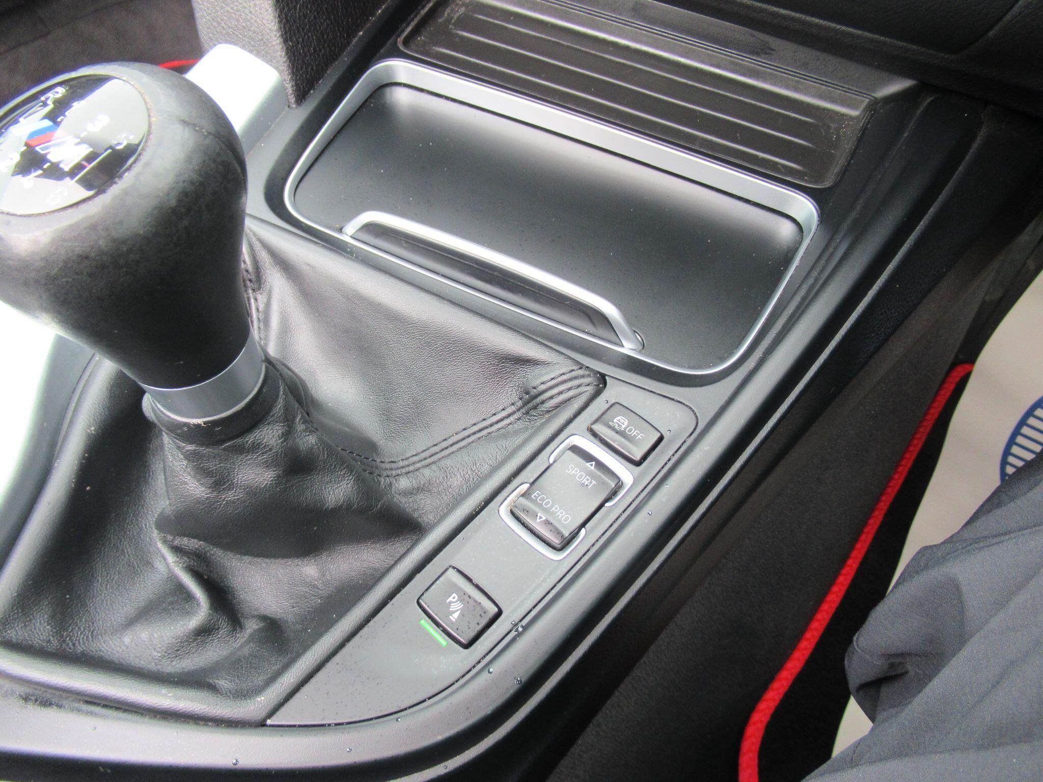 BMW 4 Series - Image 48