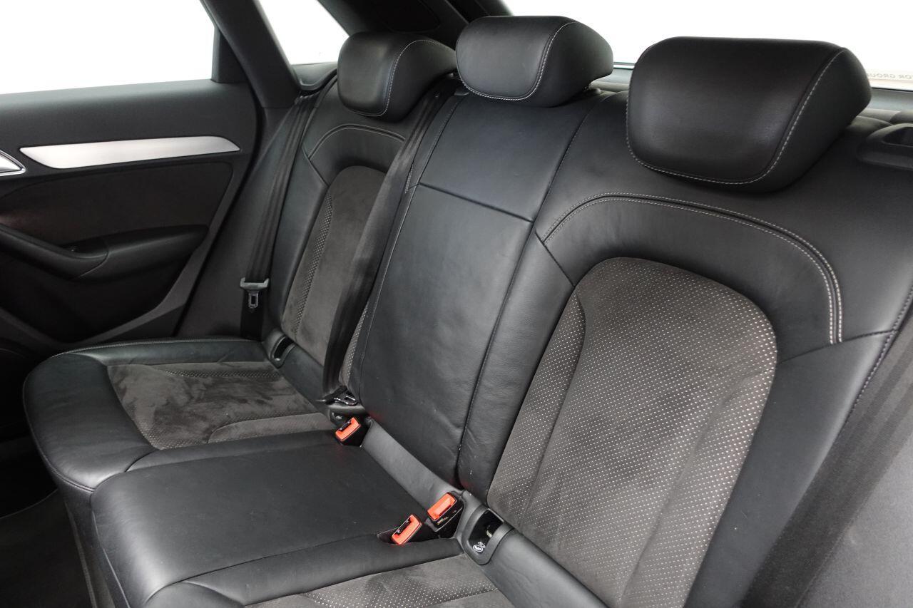 Audi Q3 - Image 17