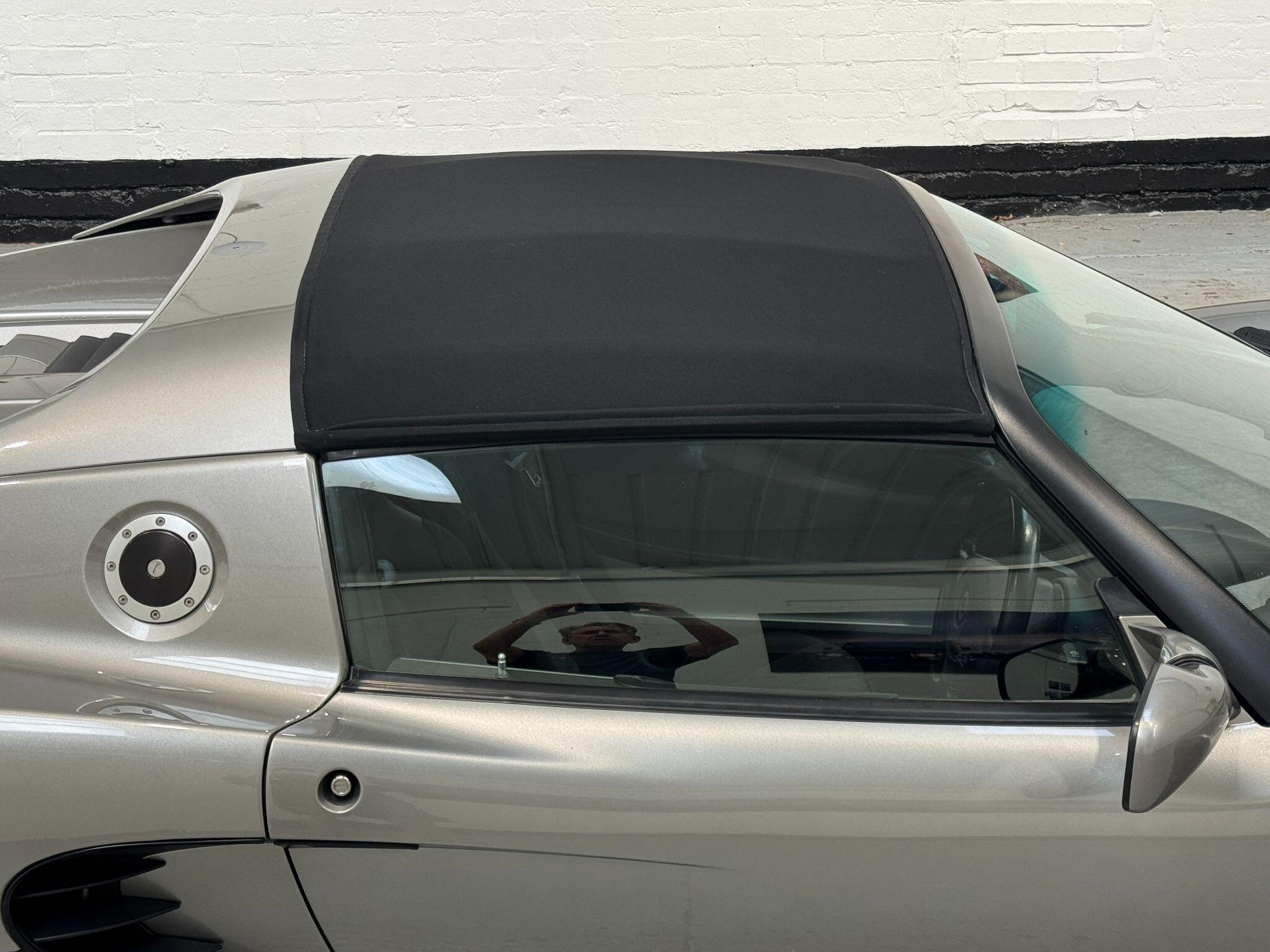 Lotus Elise - Image 9