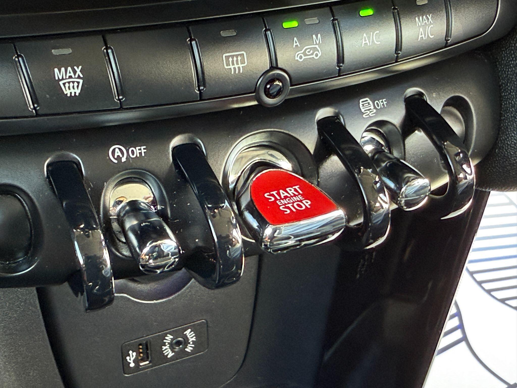 MINI Hatch - Image 48