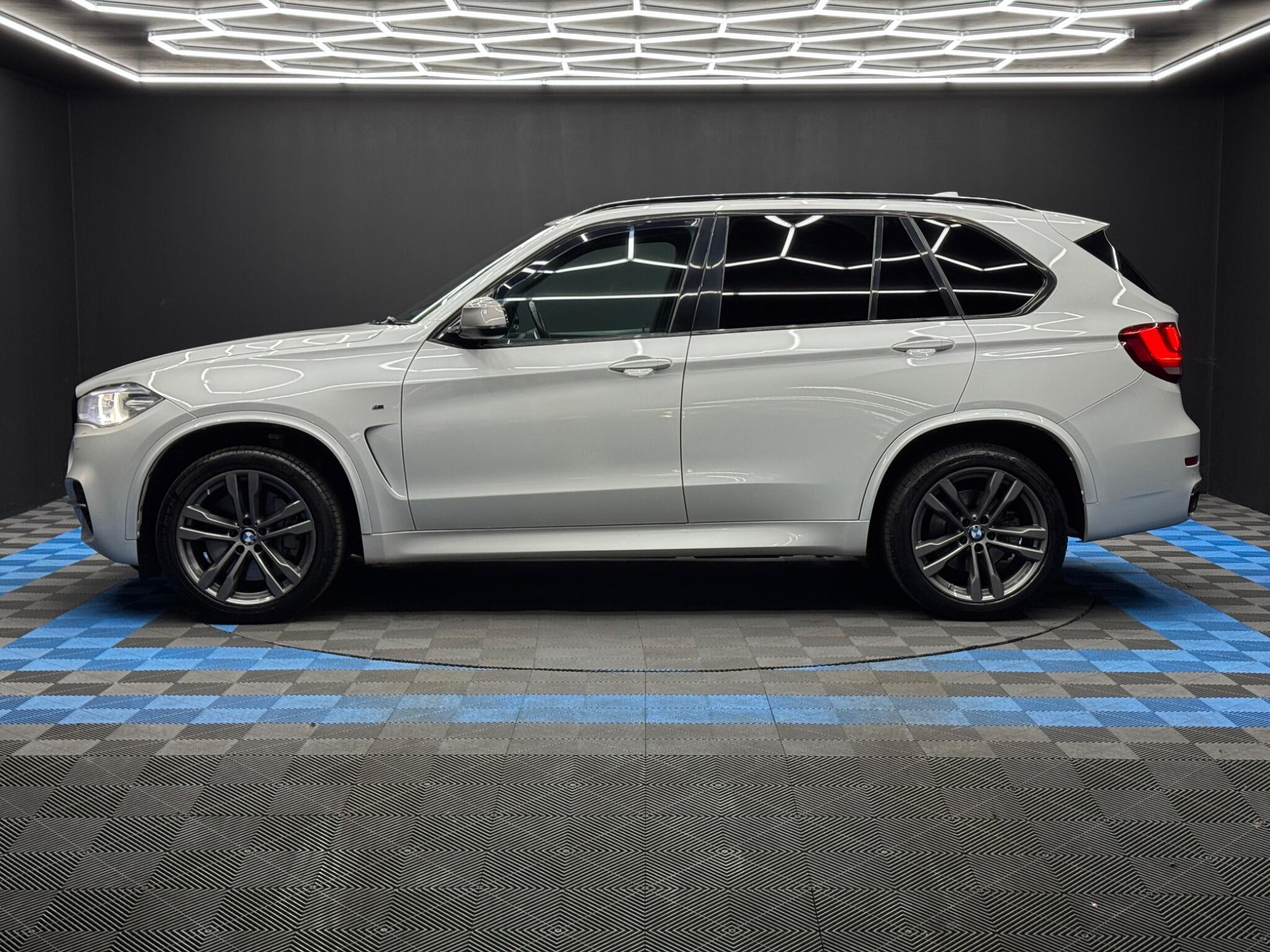 BMW X5 - Image 8