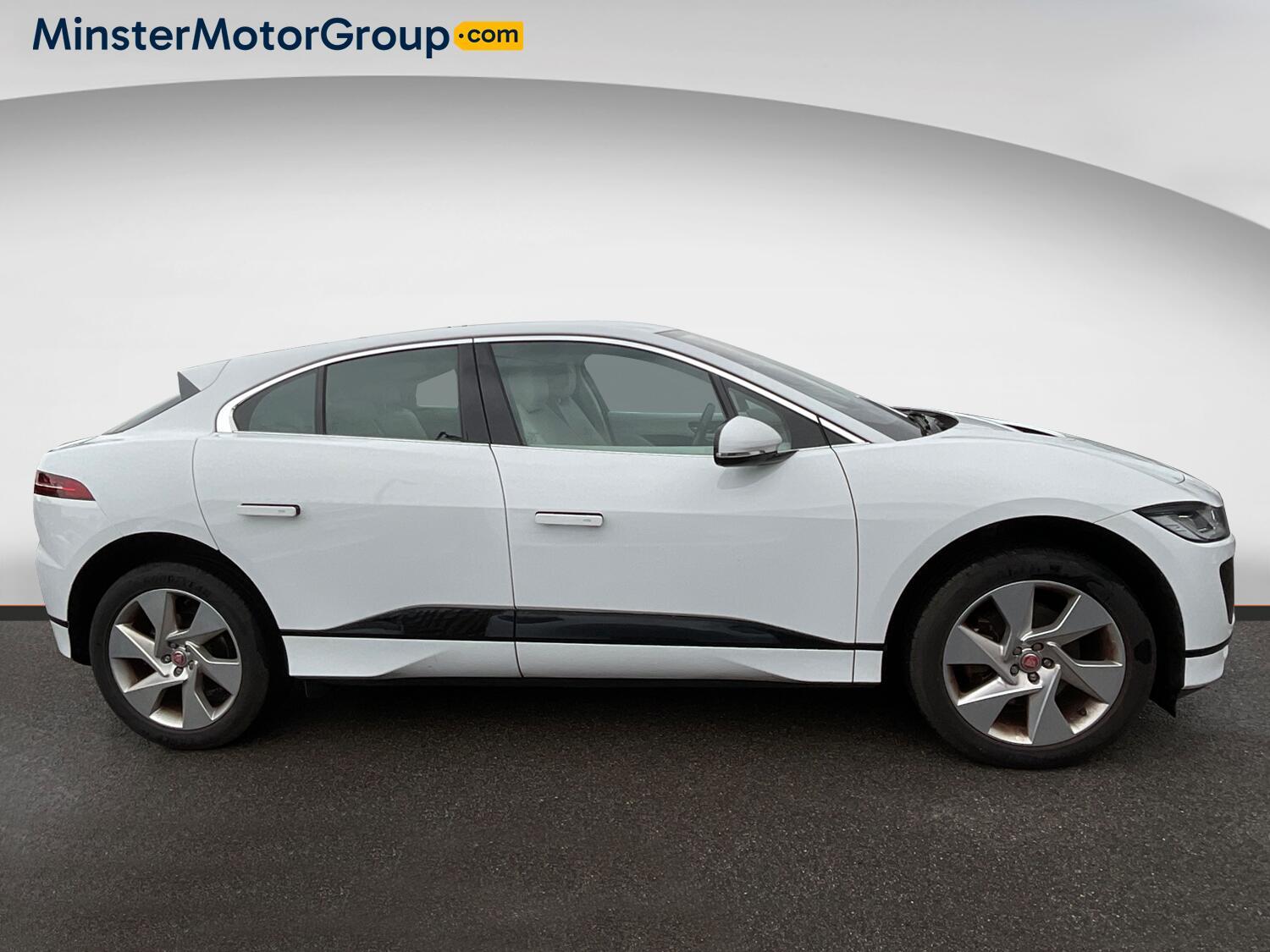 Jaguar I-Pace - Image 2