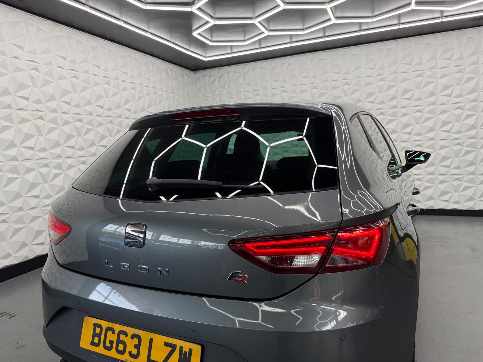 SEAT Leon - Image 17